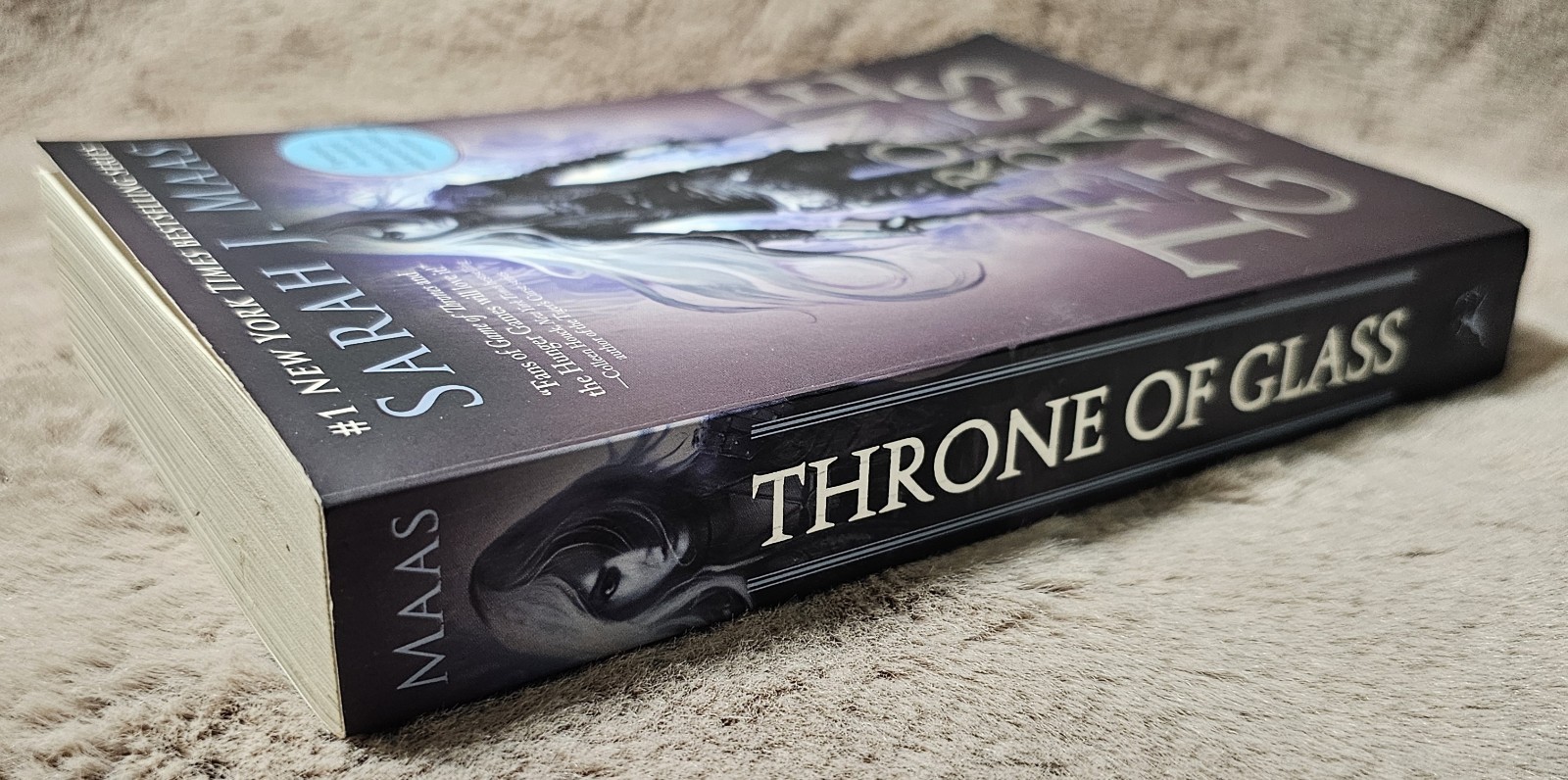 ​Throne of Glass Sarah J Maas Paperback Book 1 Bloomsbury