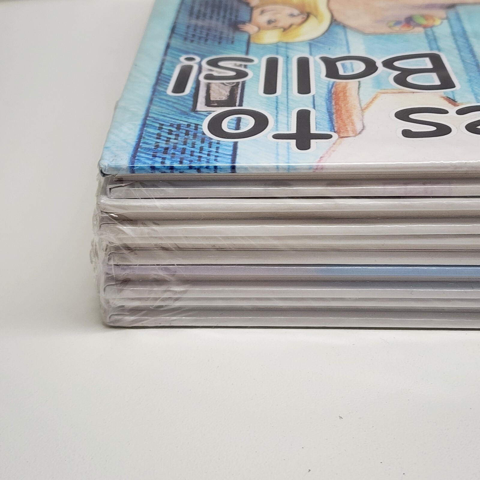 Reach Around Books Season One (Complete With Cover 5 Books 2016) VGC Beaver
