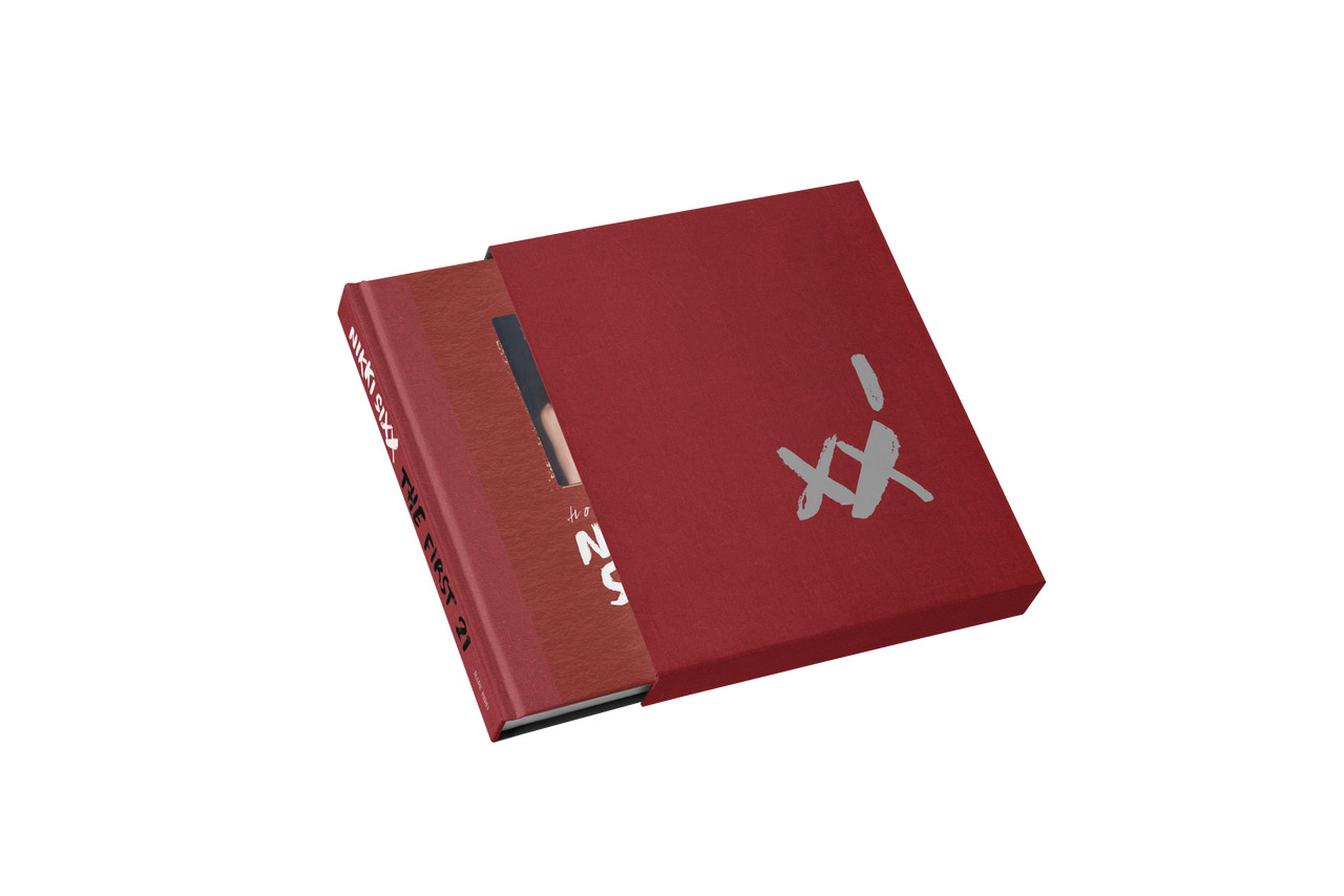 The First 21: How I Became Nikki Sixx [Premium Deluxe Slipcase Edition]