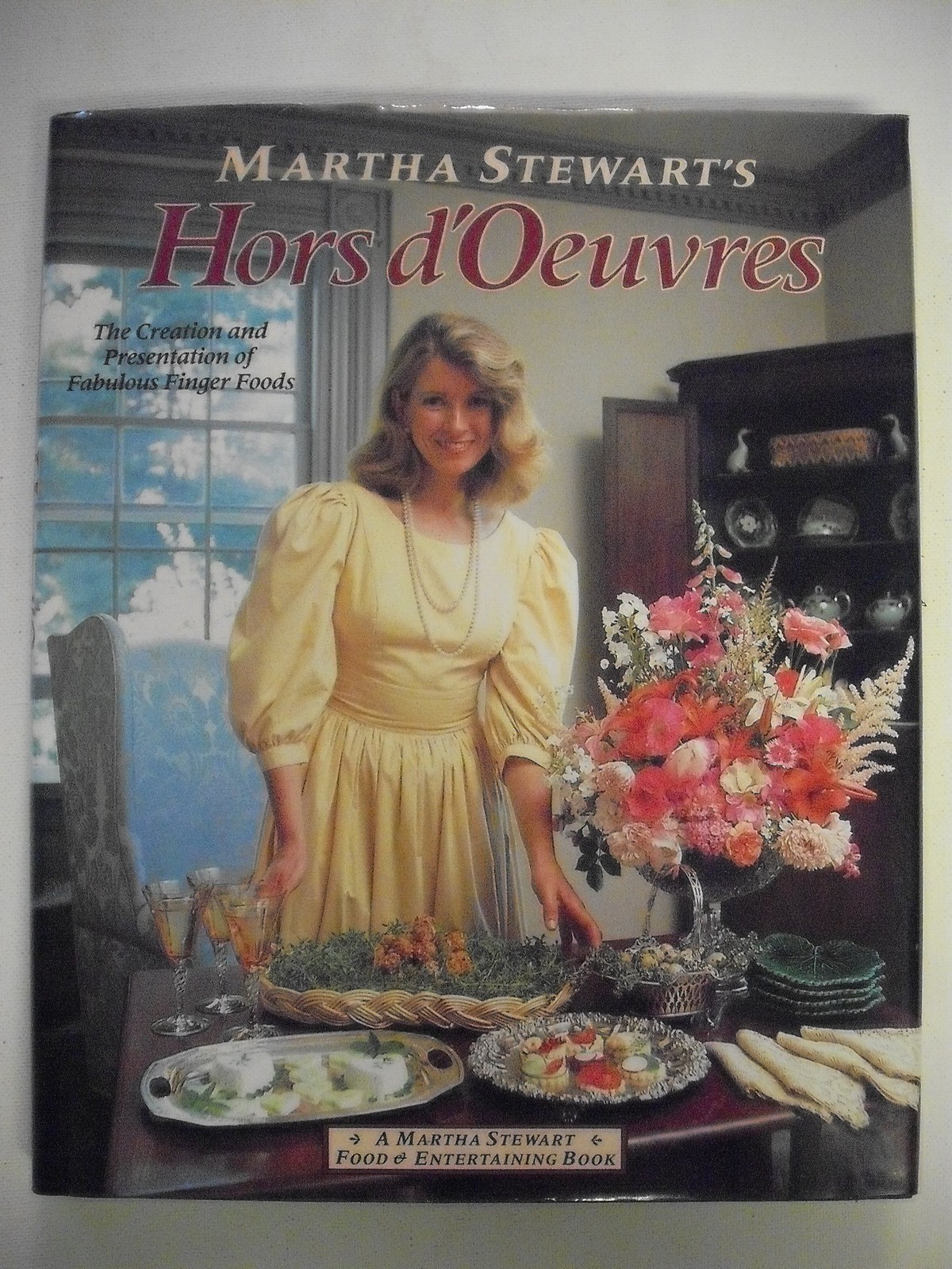 Martha Stewart’s Hors D’oeuvres: The Creation and Presentation of Fabulous F…