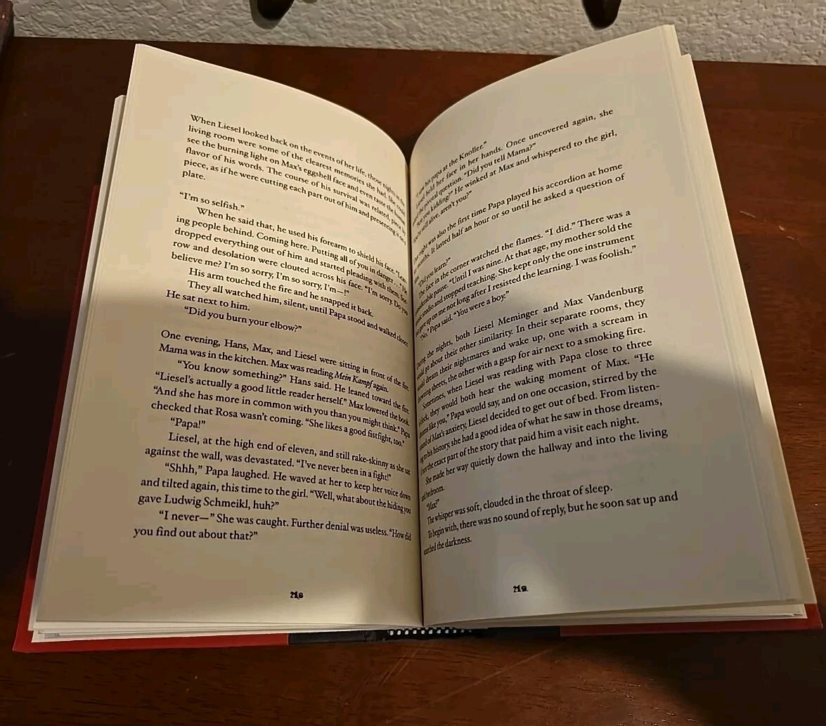 The Book Thief by Markus Zusak First American Edition Hardcover Rare 2006