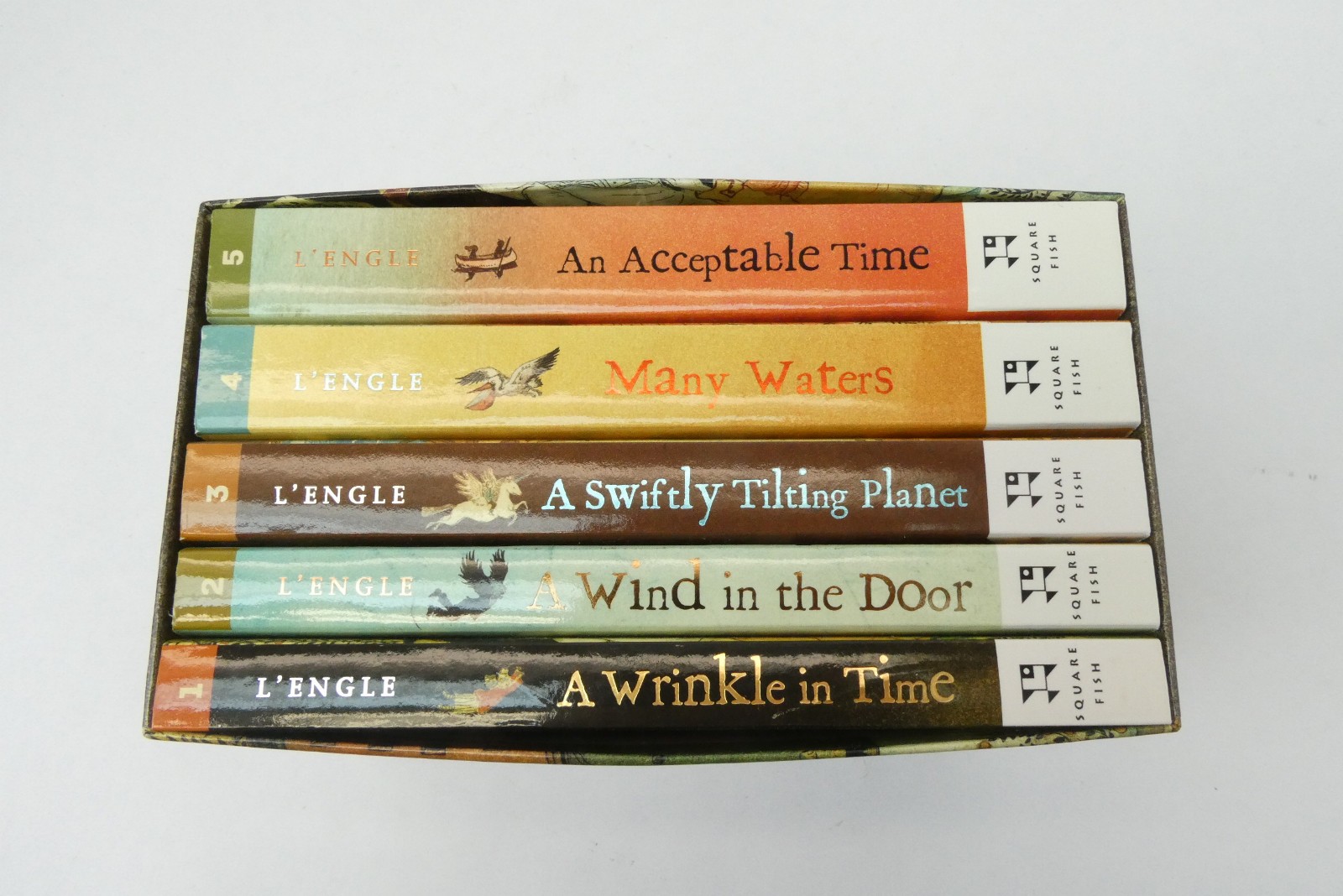 Madeleine L’Engle Time Quintet Box Set 5 Books Wrinkle in Time Square Fish