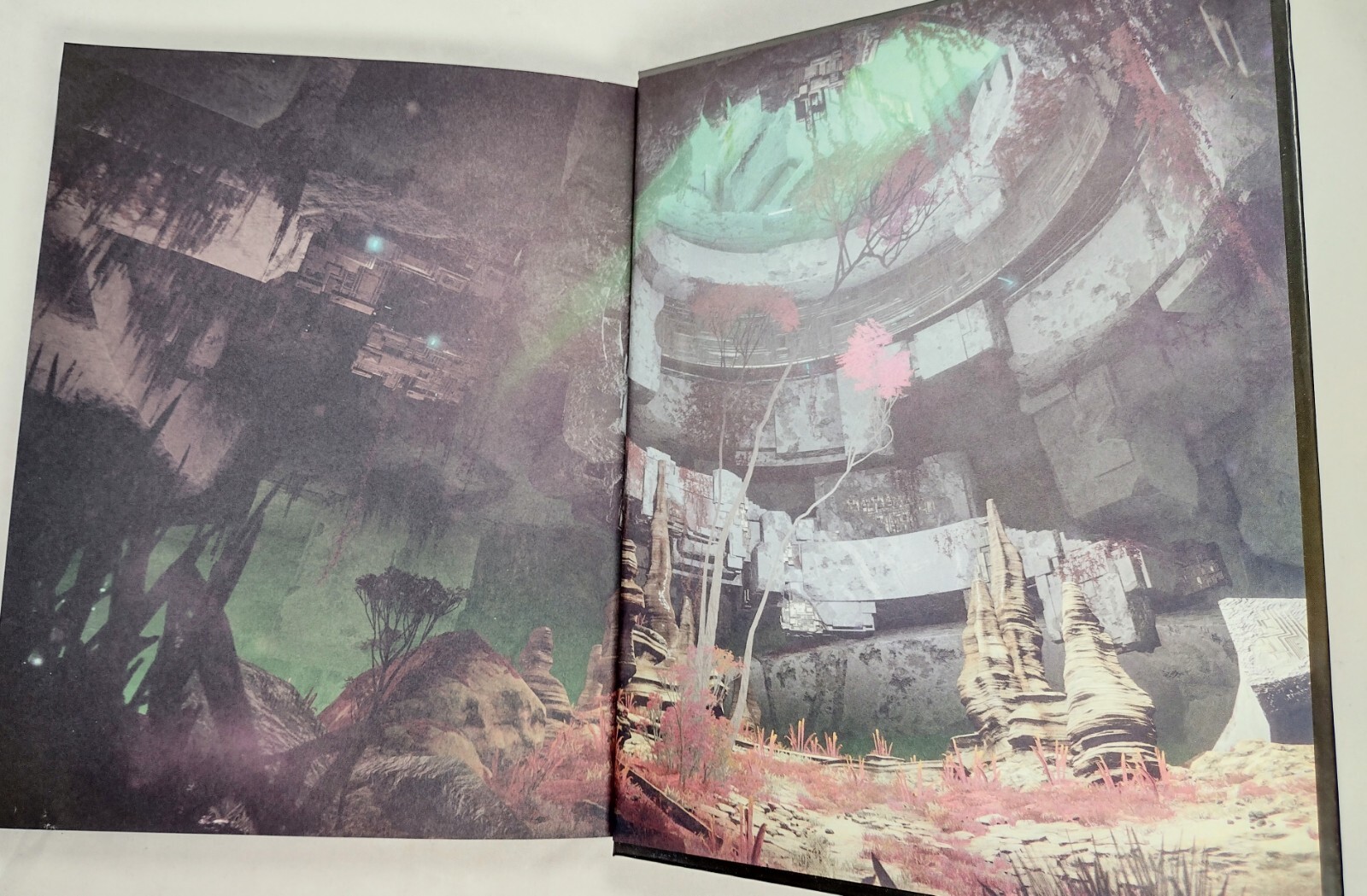 2017 Destiny 2 Prima Collectors Edition Guide Hardcover Guardian Book 352 Pages