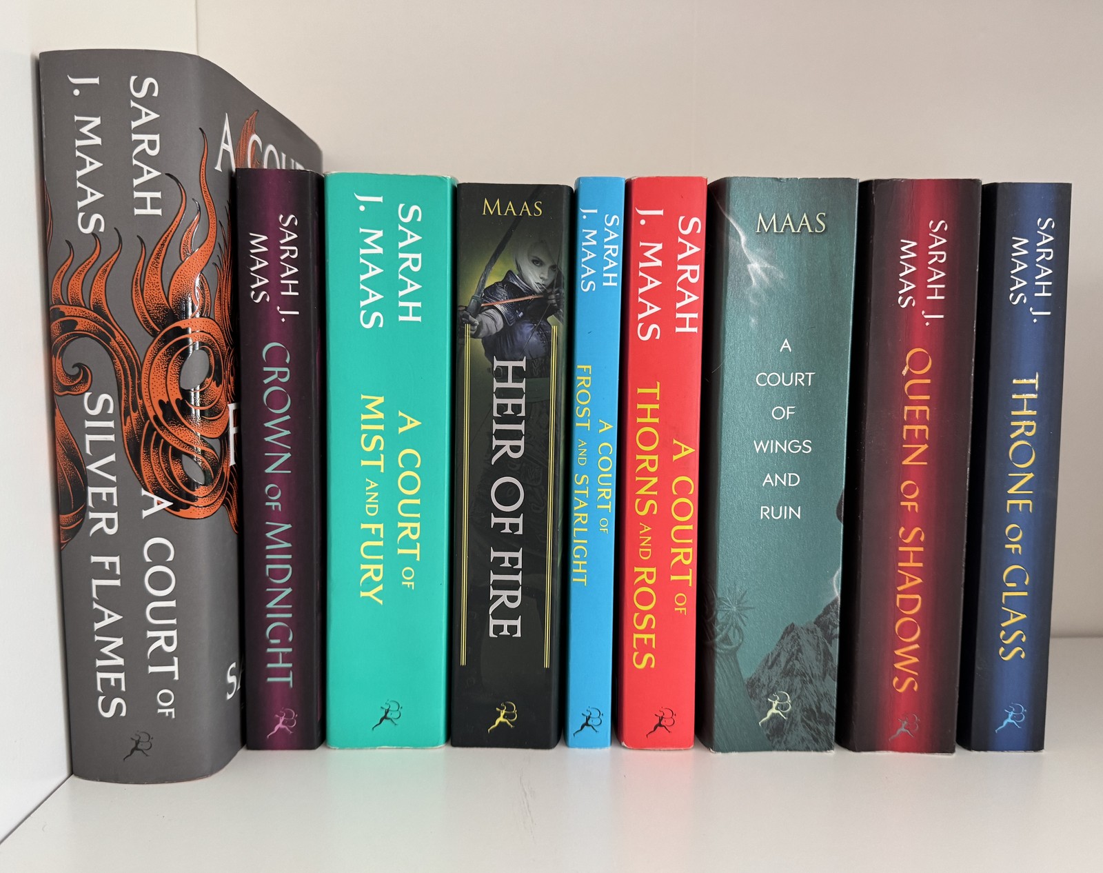 Complete Set THRONE OF GLASS 1-4 Court Thorns Roses 1-5 Sarah J. Maas Lot 9