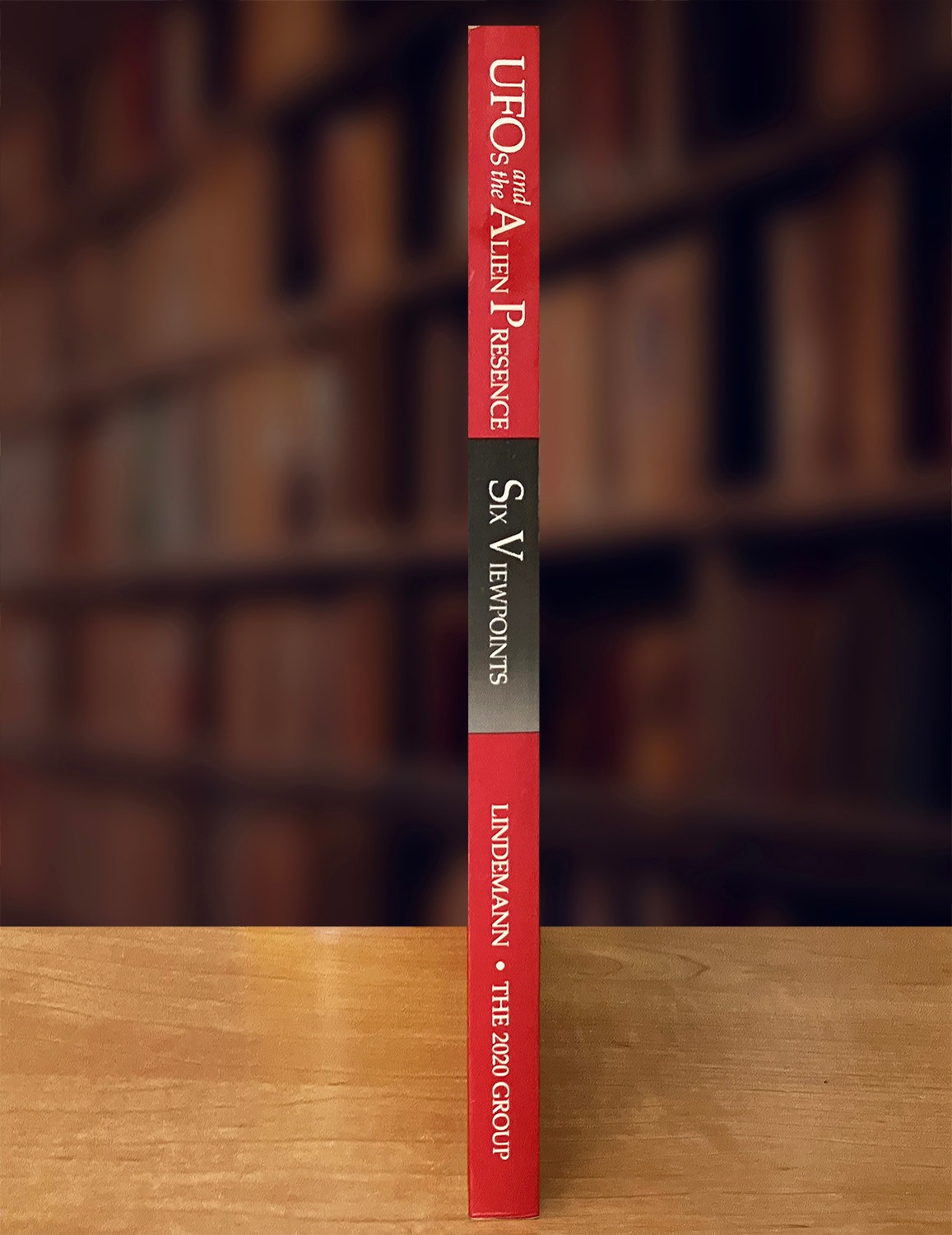 UFOs and the Alien Presence: Six Viewpoints; Michael Lindemann (1991 ) Like New