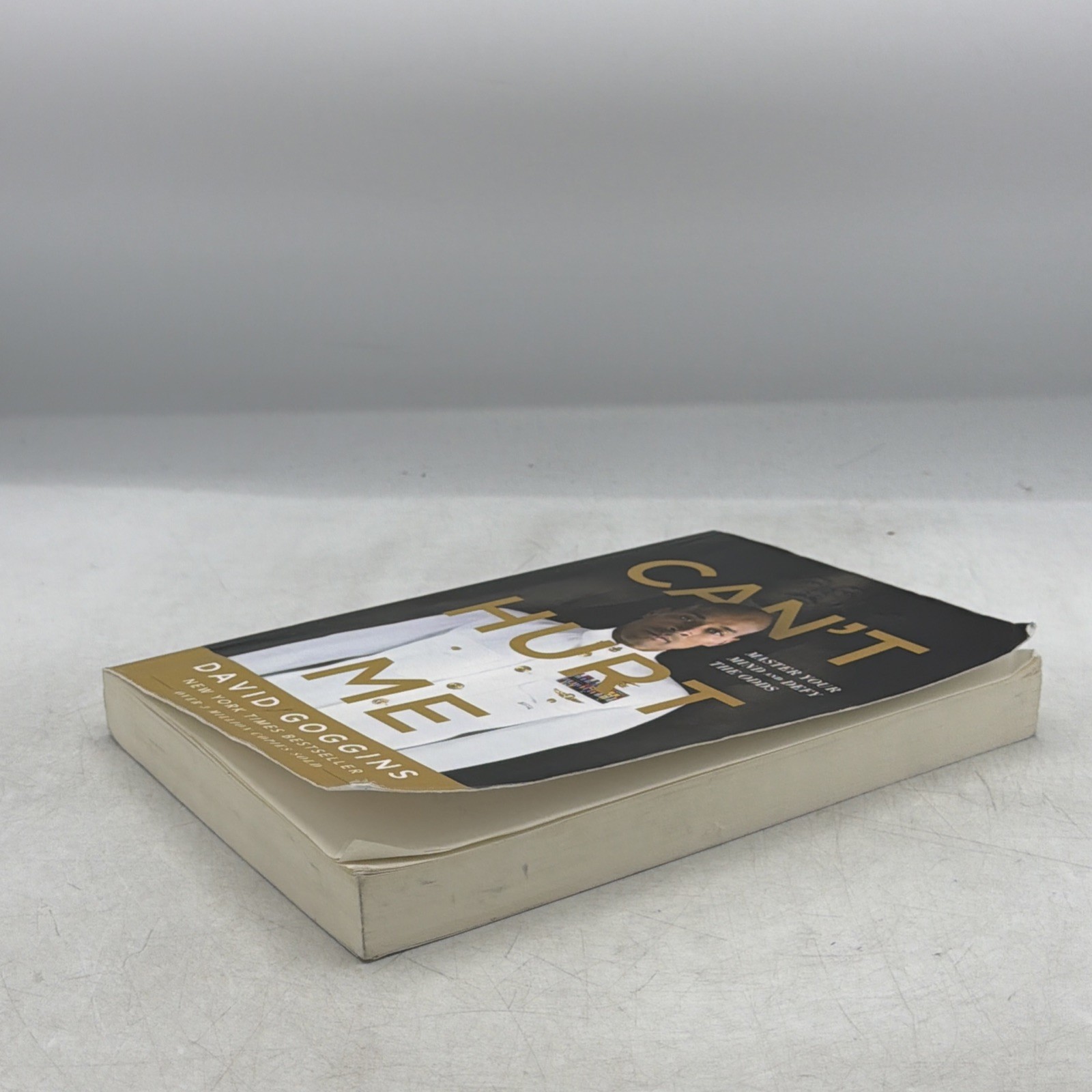 Can’t Hurt Me : Master Your Mind and Defy the Odds by David Goggins Paperback
