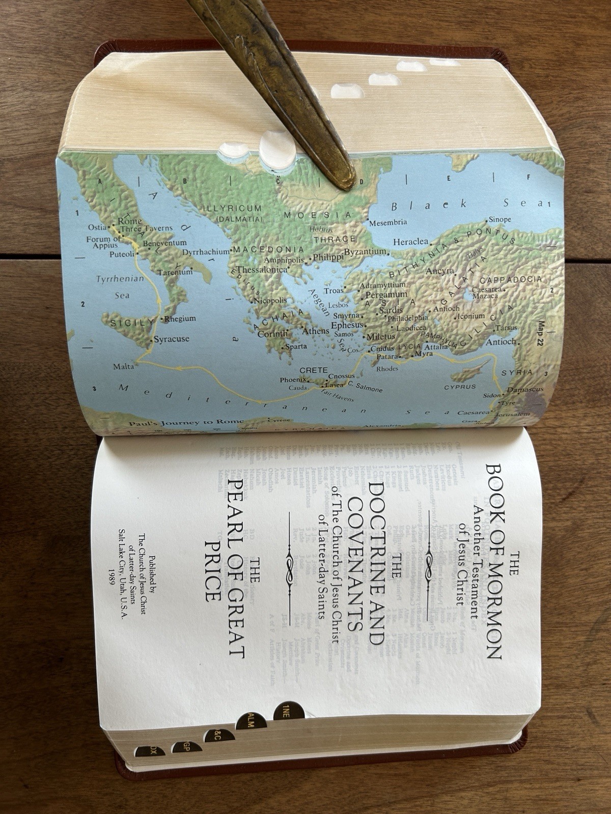 Holy Bible Book of Mormon Doctrine and Covenants Pearl of Great Price Indexed