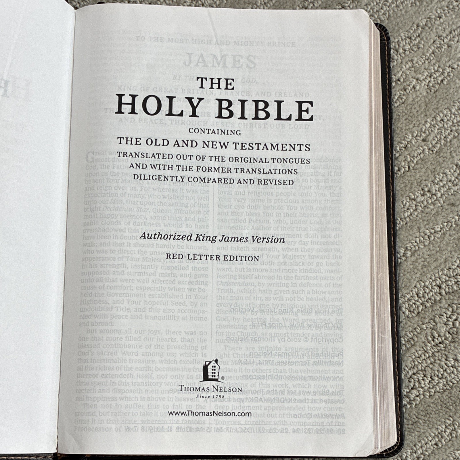 Thomas Nelson Holy Bible KJV Red Letter Leather Edition English Old & New 2015