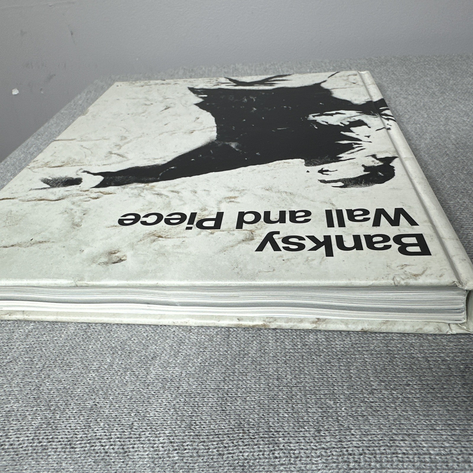 Wall and Piece by Banksy (2006, Hardcover) Graffiti Art Artist 1st Edition UK