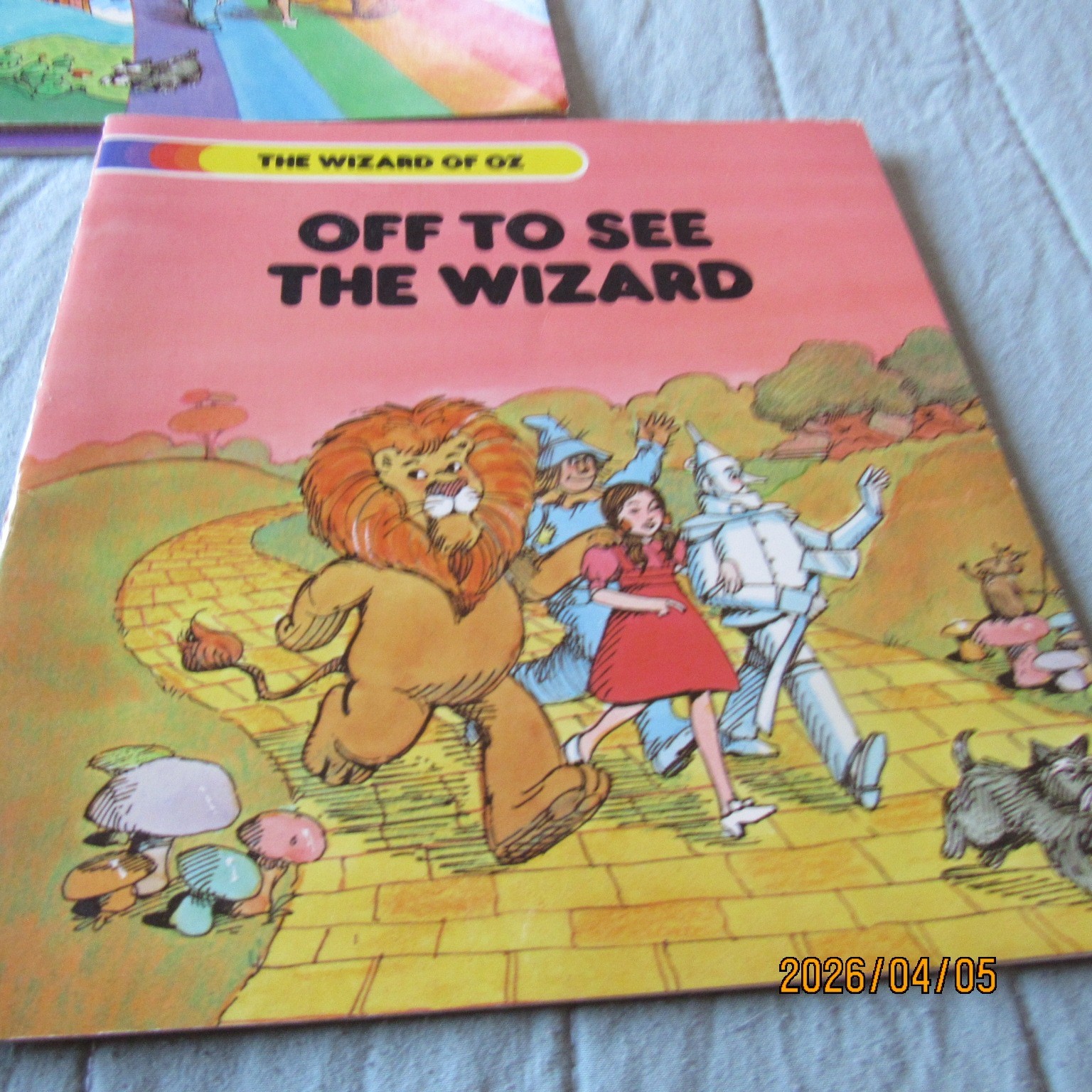 Lot 4-Troll Assoc Books-The Wizard of Oz-Off to See the Wizard-Over the Rainbow
