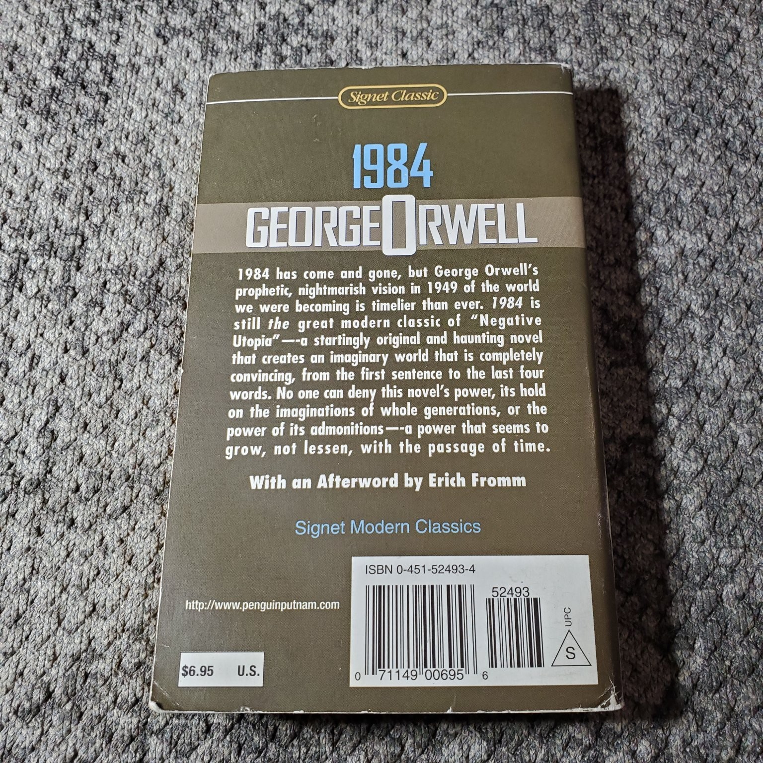 1984 George Orwell 1949 Dystopian Fiction Signet Classic Paperback