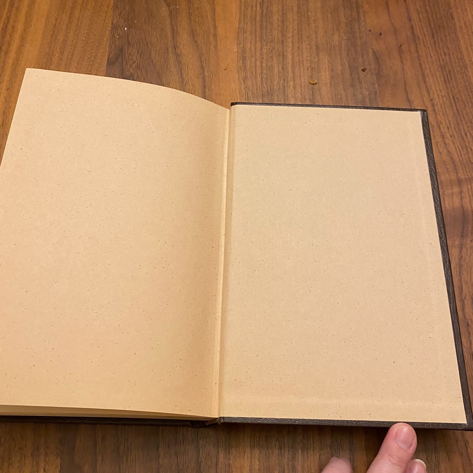 Louis L’amour LEATHERETTE Books – YOU PICK TITLES – Buy 4+, Save 15%
