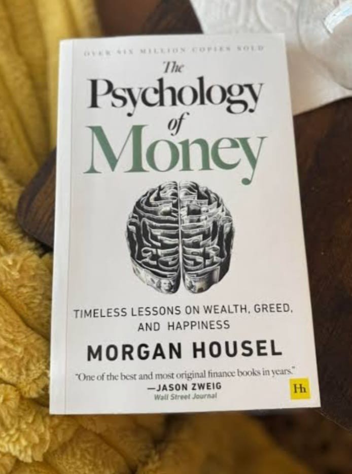 The Psychology of Money,Timeless lessons on wealth greed,and happiness PaperBook