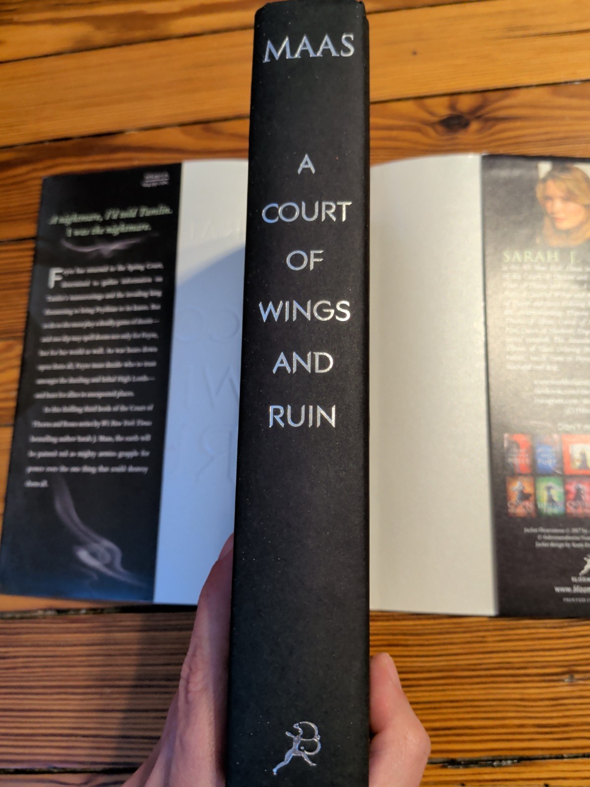 Sarah J Maas A Court of Wings and Ruin Original HC/DJ True 1st Edition 1st Print
