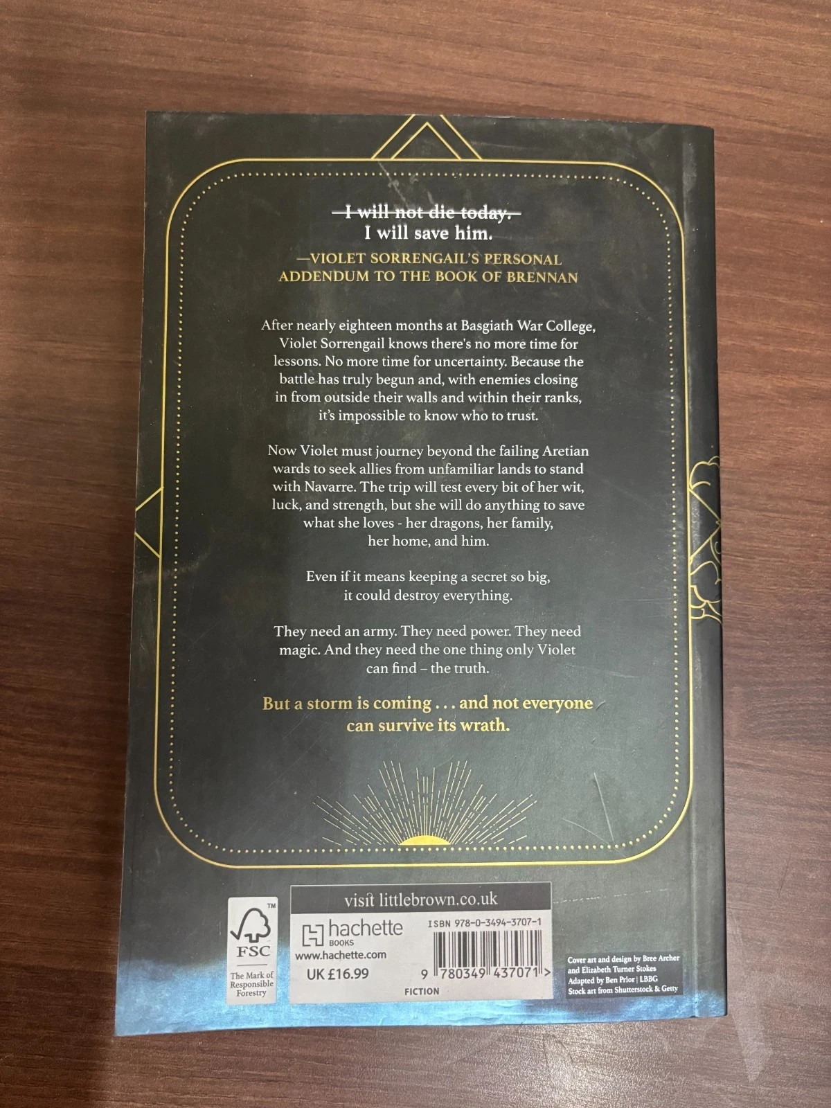 Perfect Book Gift for Christmas – Onyx Storm, Paperback