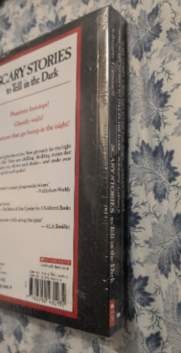 Scary Stories to Tell in the Dark Series by Alvin Schwartz (Paperback, 1981)