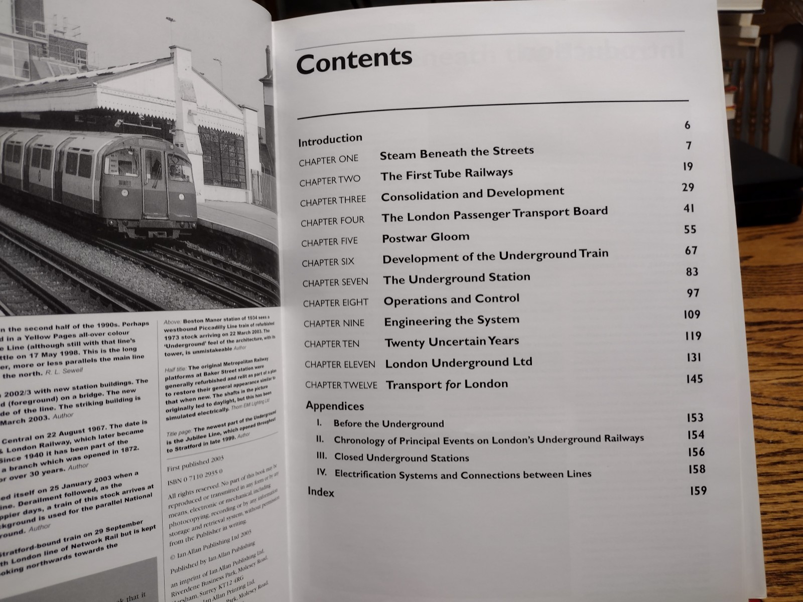 London’s Underground John Glover 2003 Hardback Published Ian Allan 160 pages