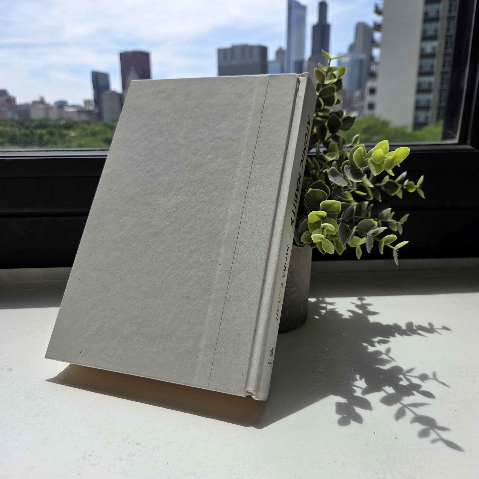 Atomic Habits by James Clear (2018, Hardcover)