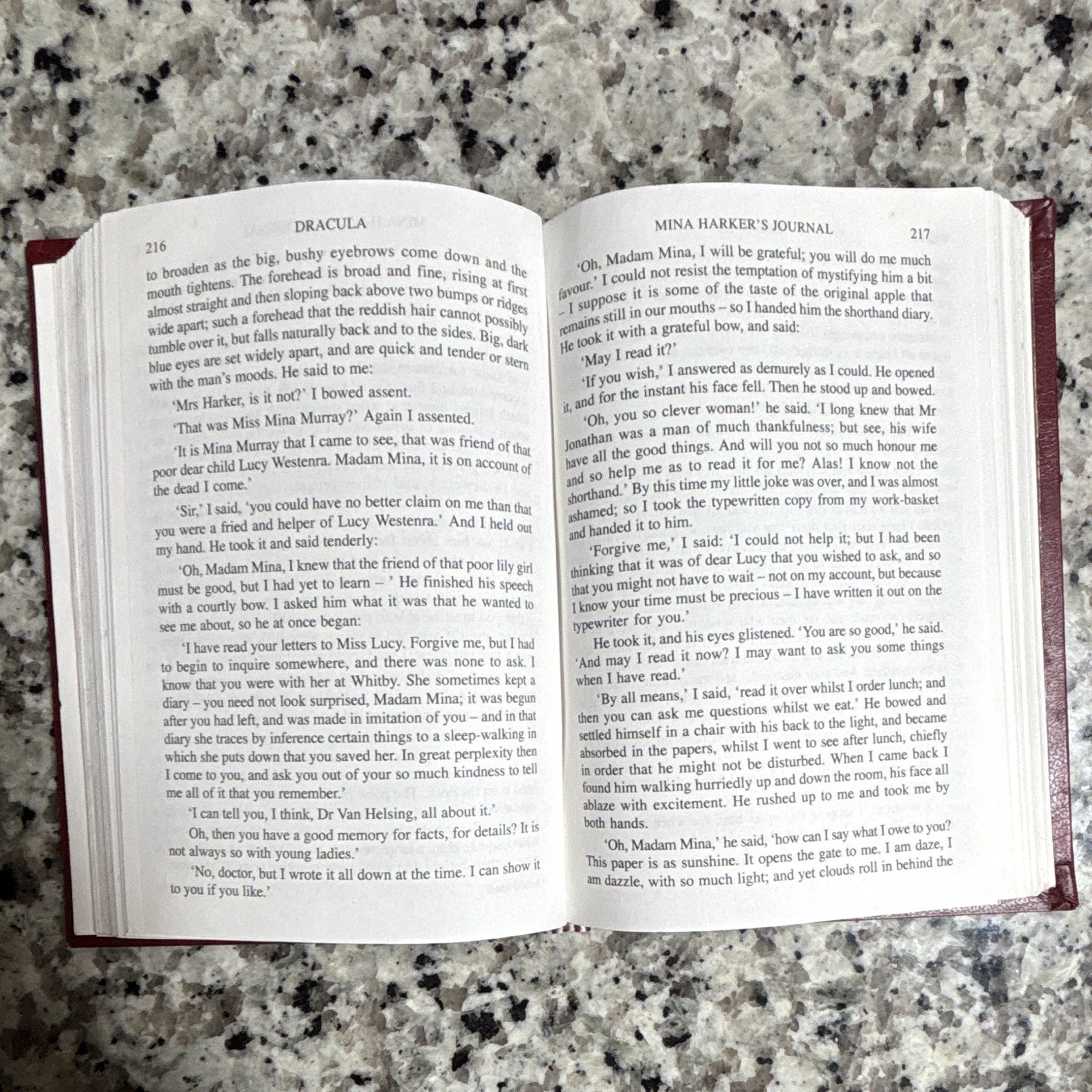 Dracula Bram Stoker Unabridged Leatherback – JG Press Classic Library