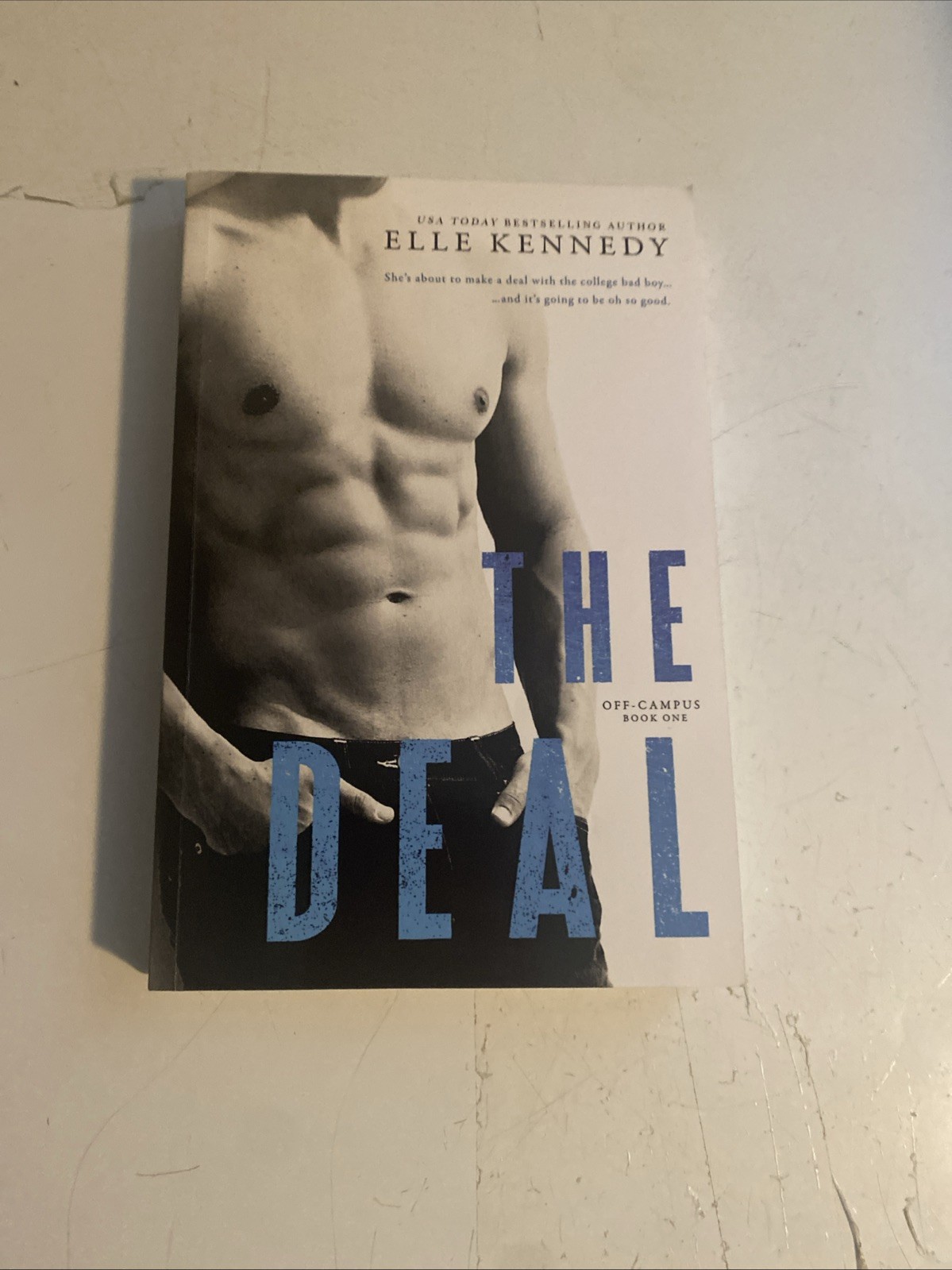 The Deal by Elle Kennedy (Off-campus Book #1)