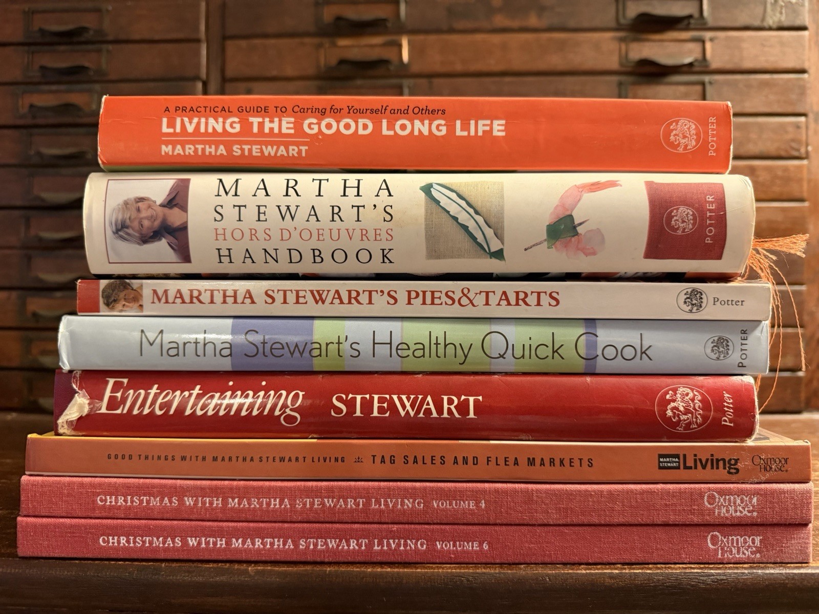 Lot 8 Martha Stewart Books: Entertaining First Ed; Pies Hors D’oeuvres Christmas