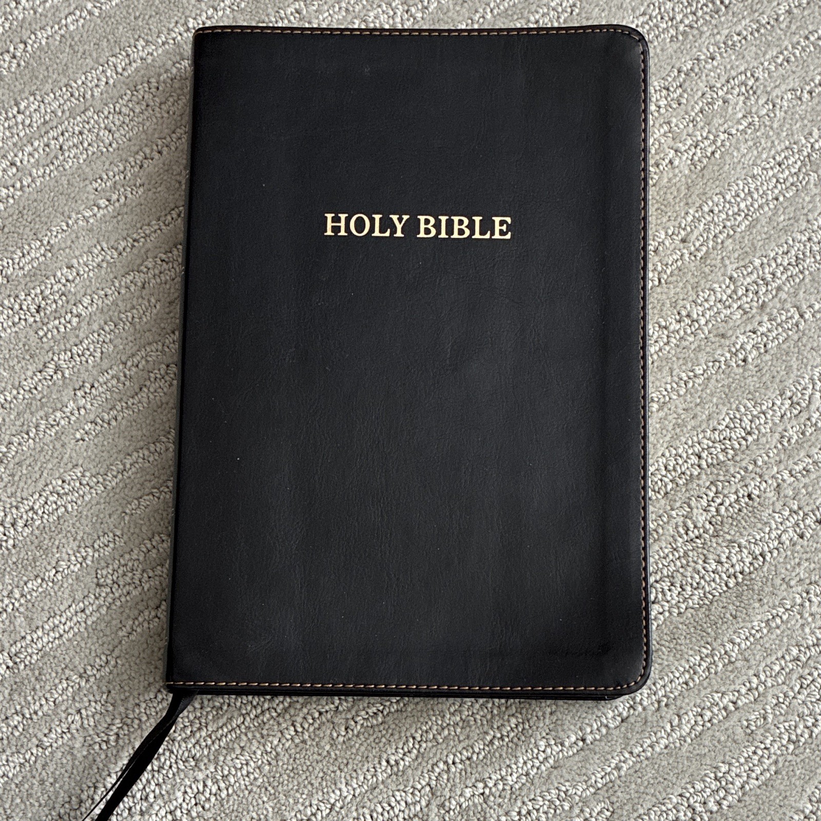 Thomas Nelson Holy Bible KJV Red Letter Leather Edition English Old & New 2015