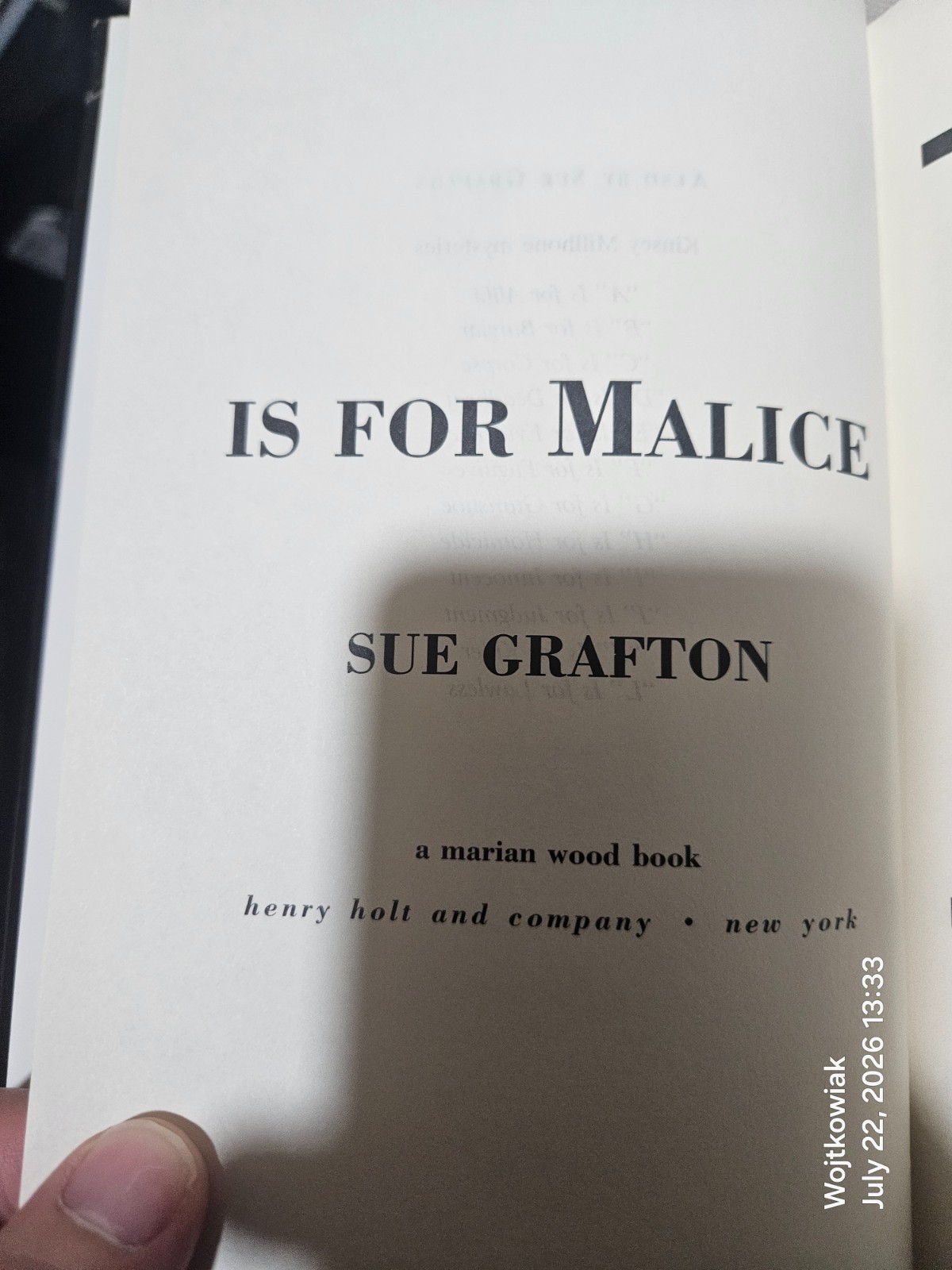 203# Sue Grafton Kinsey Millhone Lot 8 Books A-N Alphabet Mystery HC PB