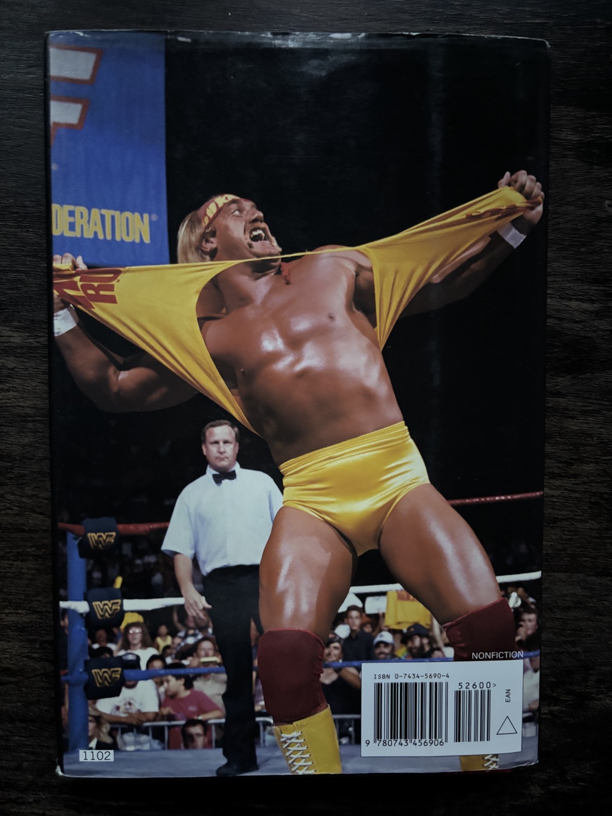 Hollywood Hulk Hogan 2002 Autobiography Hardcover Book WWE