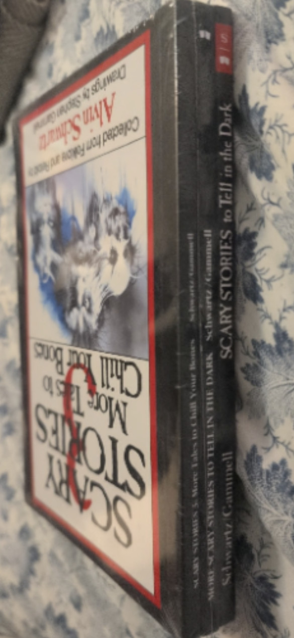 Scary Stories to Tell in the Dark Series by Alvin Schwartz (Paperback, 1981)