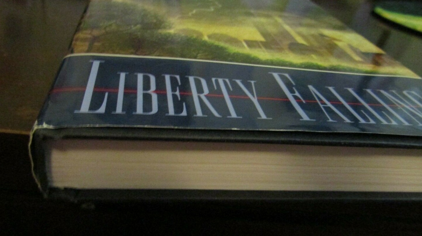 Liberty Falling by Nevada Barr (1999, Hardcover with Dust Jacket) 317 pages GUC