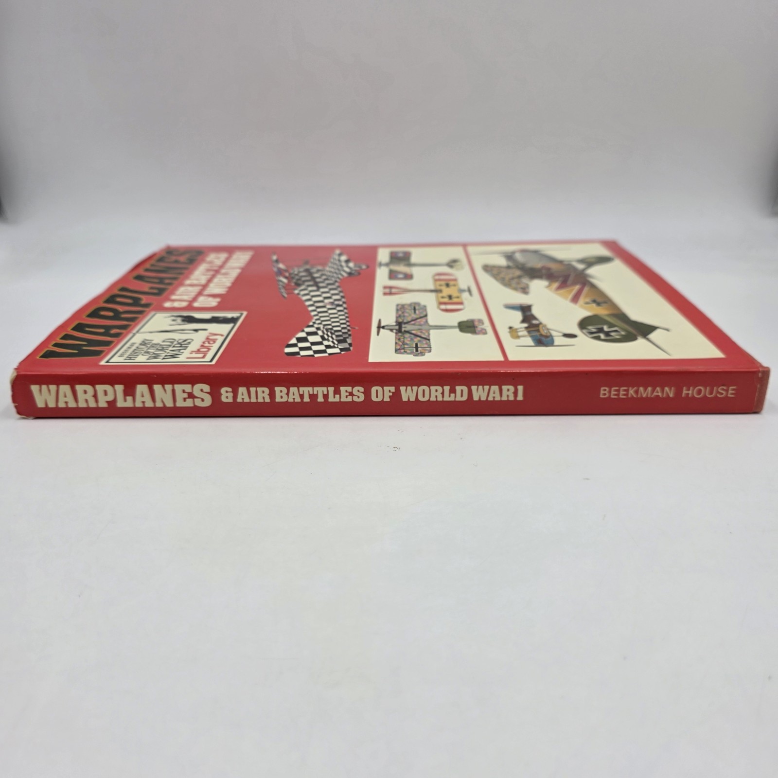 WarPlanes And Air Battles of World War 1 By Ure Smith Illustrated 1973 160 Pages