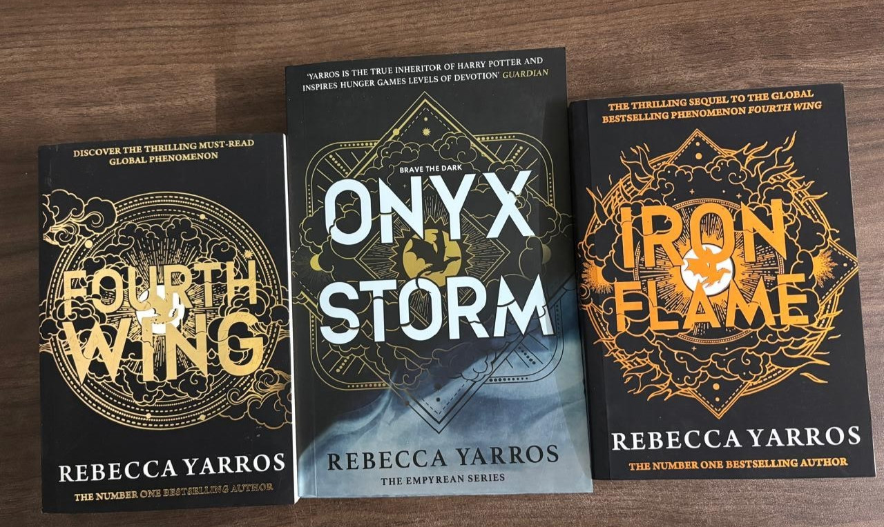 Onyx Storm + Iron Flame + Fourth wing by Rebecca Yarros Paperback and English