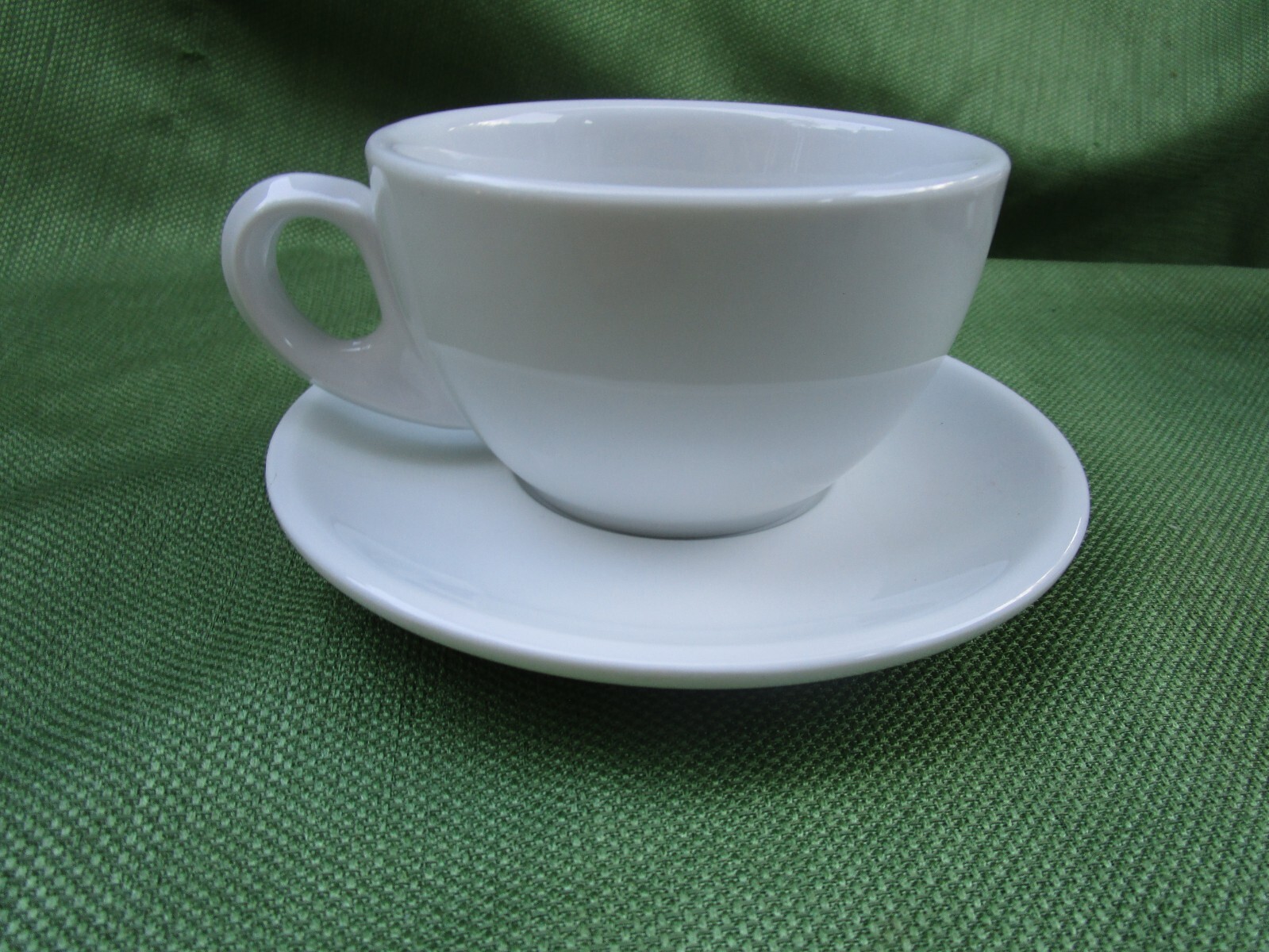 1919 Bristot Caffe Espresso Heavy White Porcelain Cappuccino Cup 8 oz and Saucer