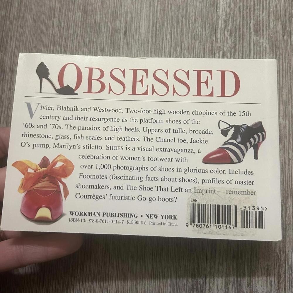 Unbranded Shoes Book