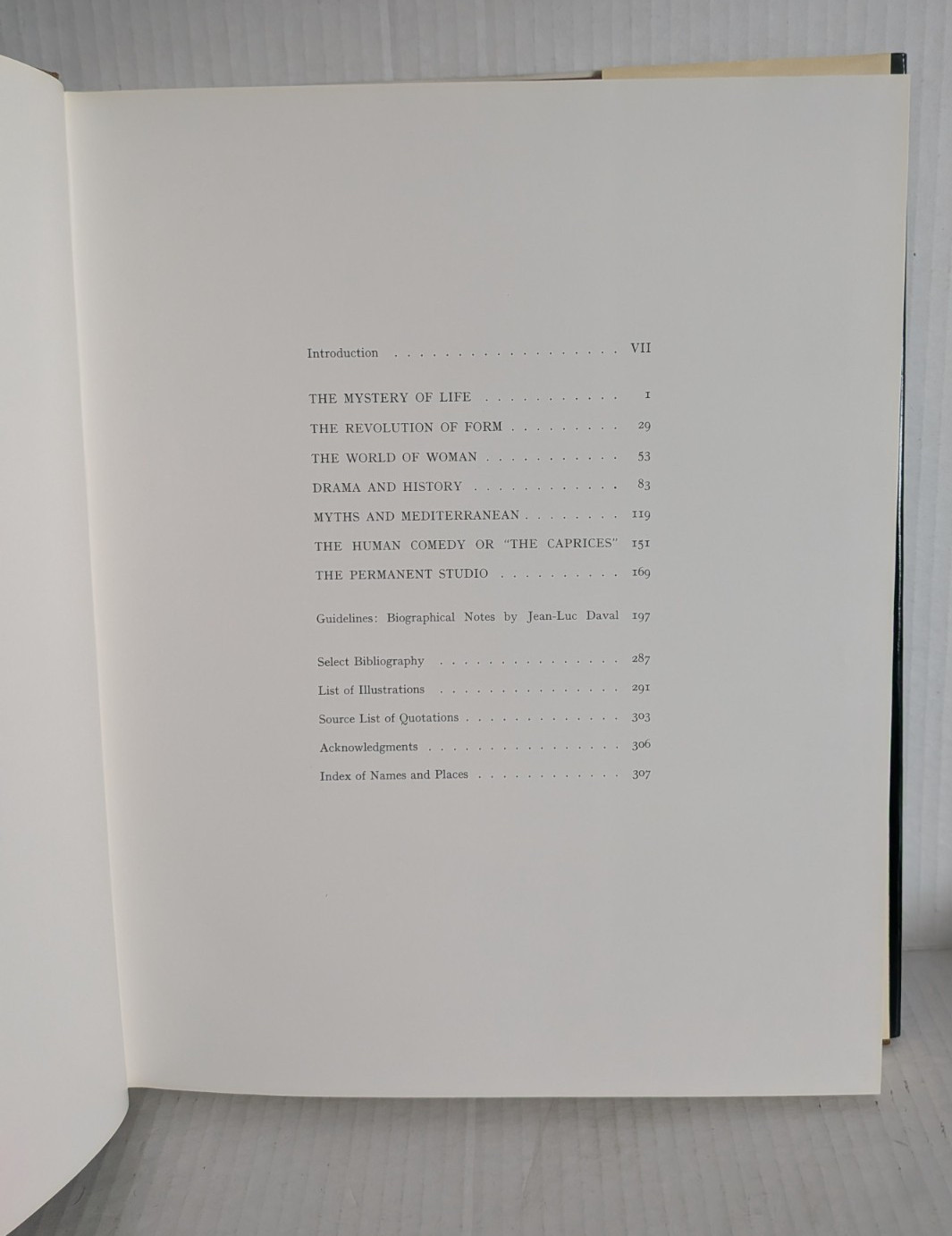 PICASSO: THE ARTIST OF THE CENTURY By Jean Leymarie – Hardcover 1976 HC/DJ