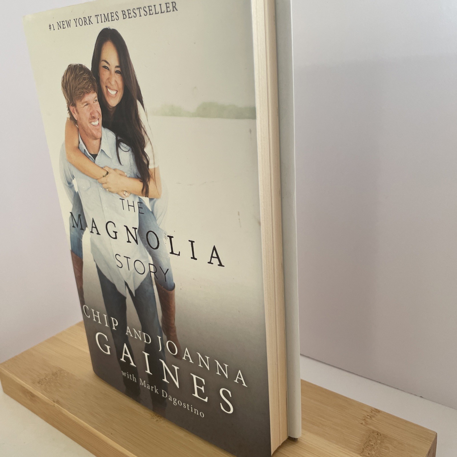 The Magnolia Story Chip and Joanna Gaines Hardcover 184Pages Pre-owned Very Good