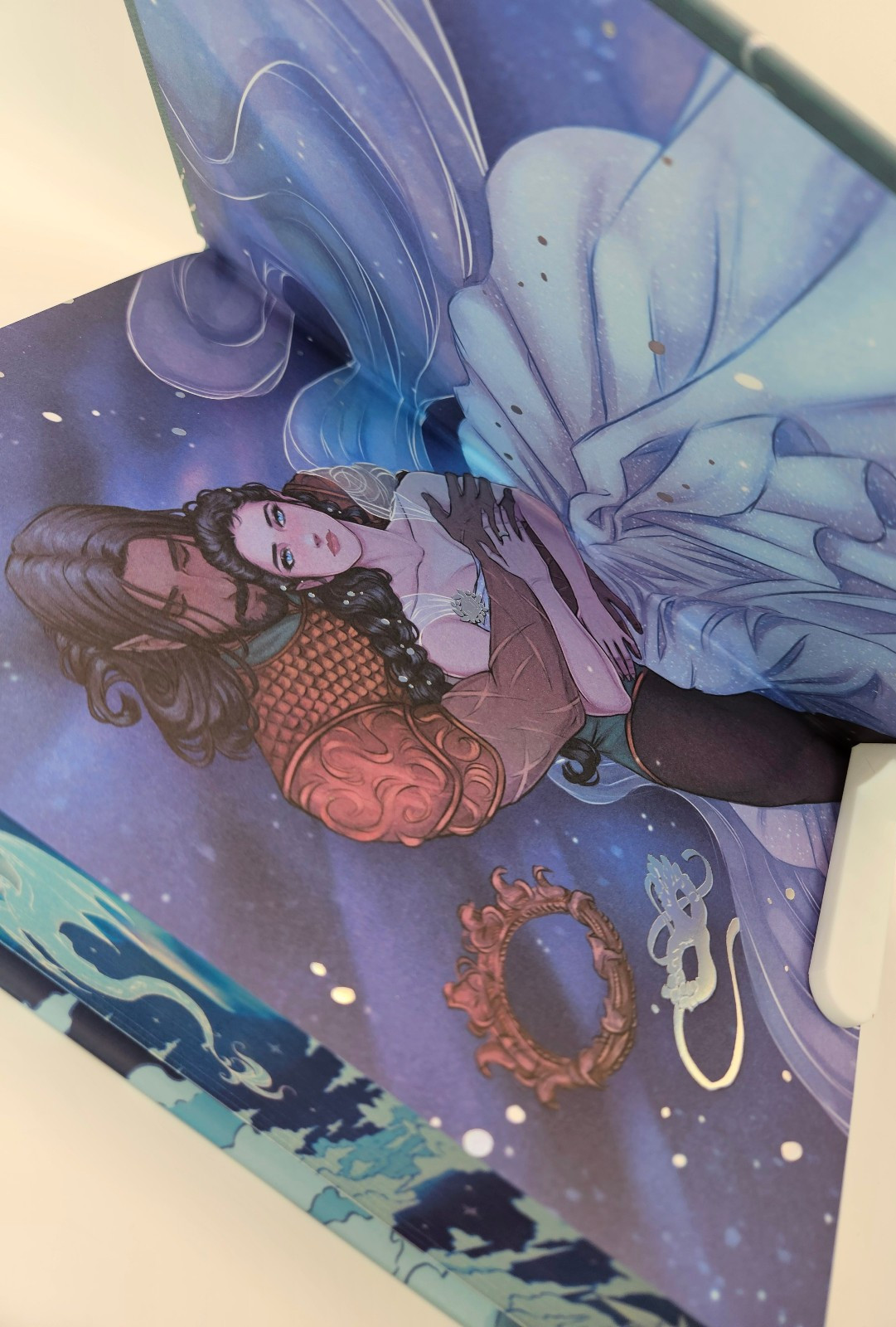 {Signed} When The Moon Hatched – Sarah A Parker {Fairyloot} + {Owlcrate Tote}