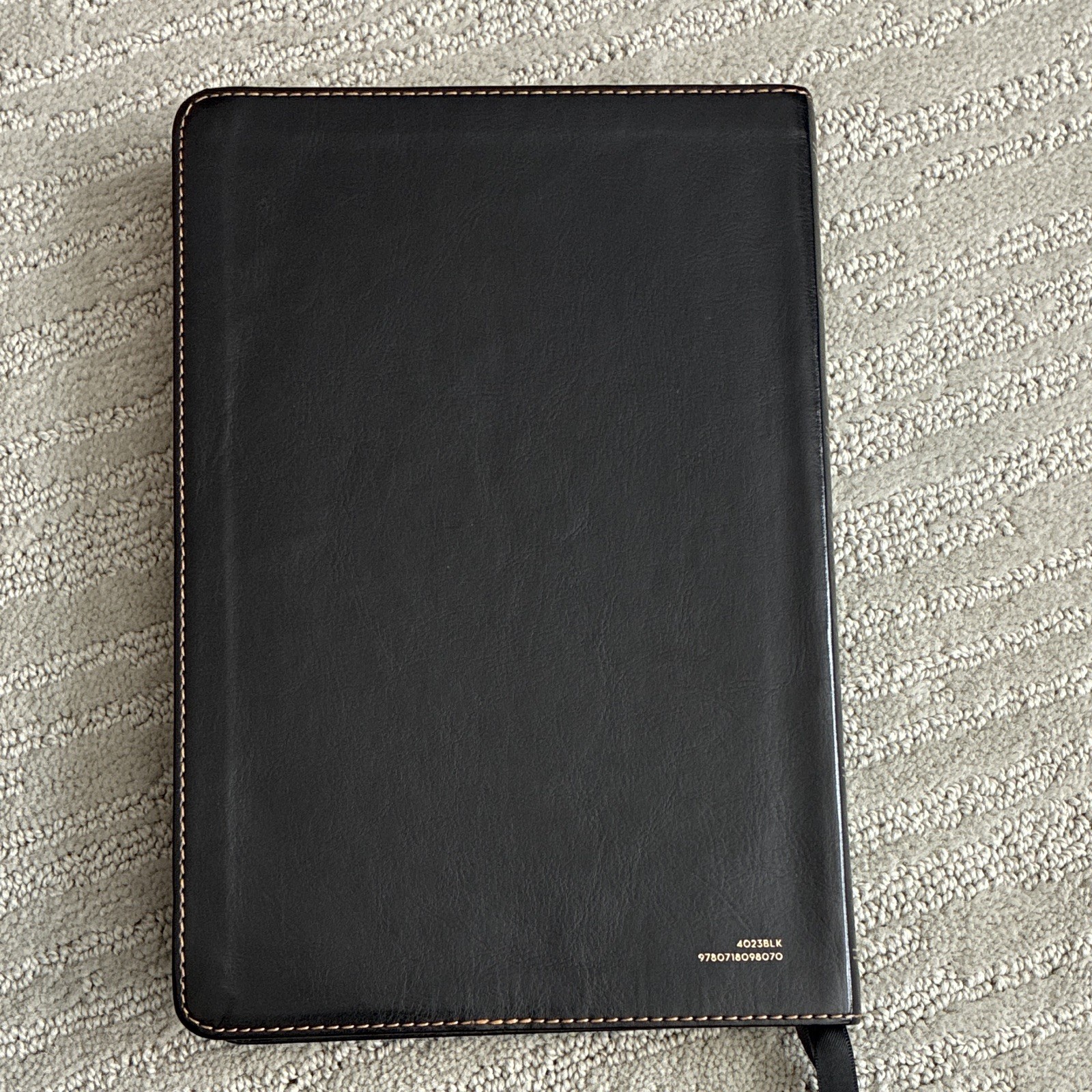 Thomas Nelson Holy Bible KJV Red Letter Leather Edition English Old & New 2015