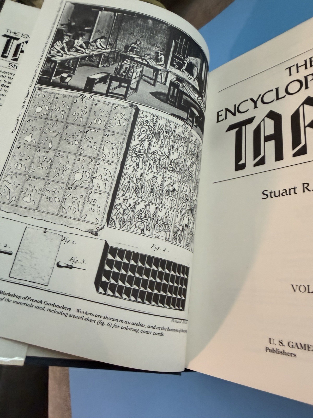 The Encyclopedia of Tarot, Volume II by Stuart R. Kaplan – Free Ship