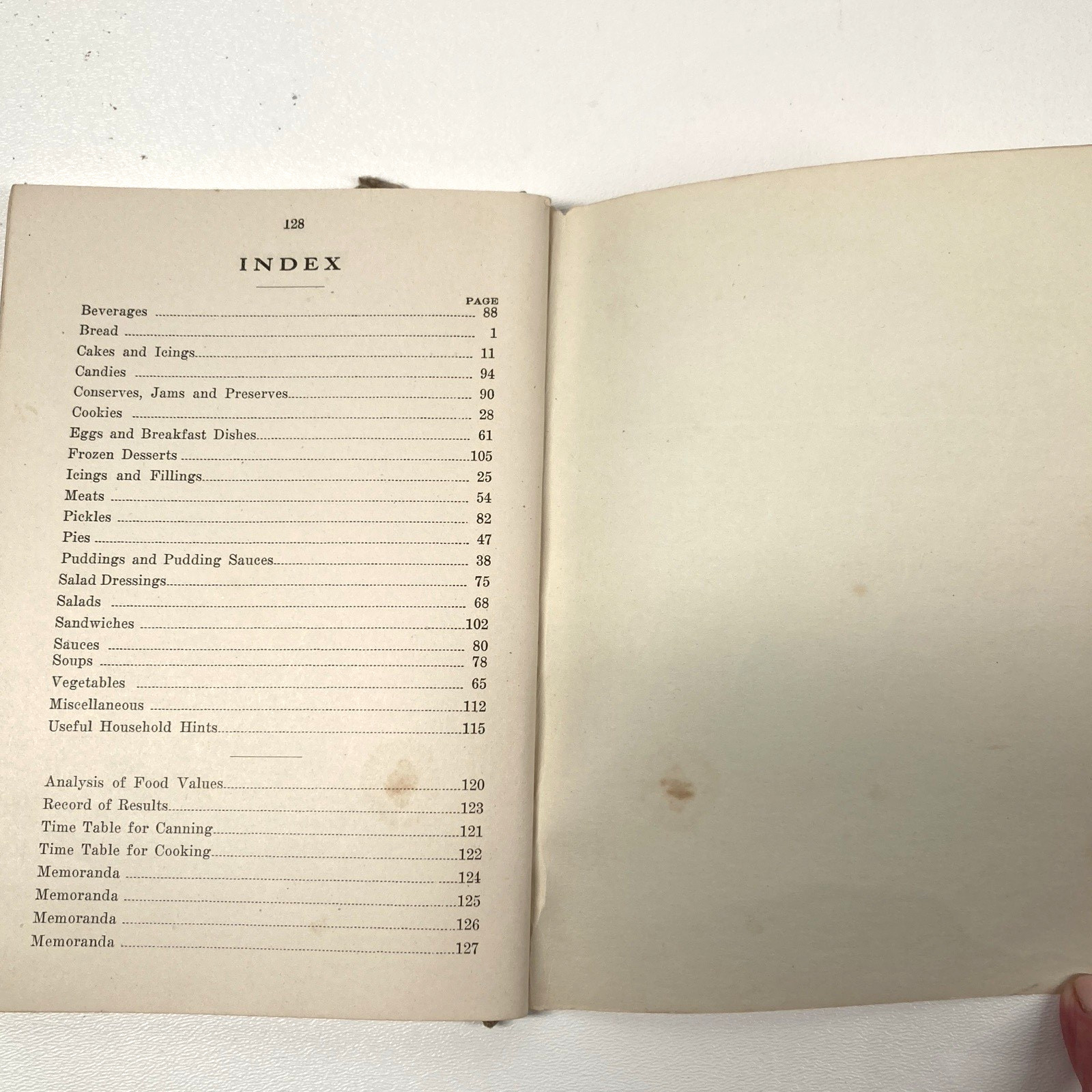 1924 Cookbook Spark Lid-top Gas Range by Leila Adams 128 Pages – Pristine Inside