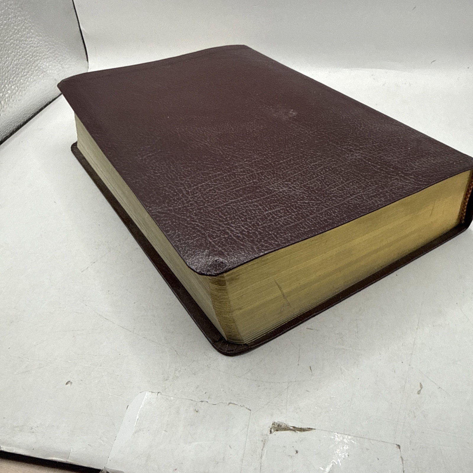 Holy Bible: People’s Parallel Edition King James Version New Living Translation