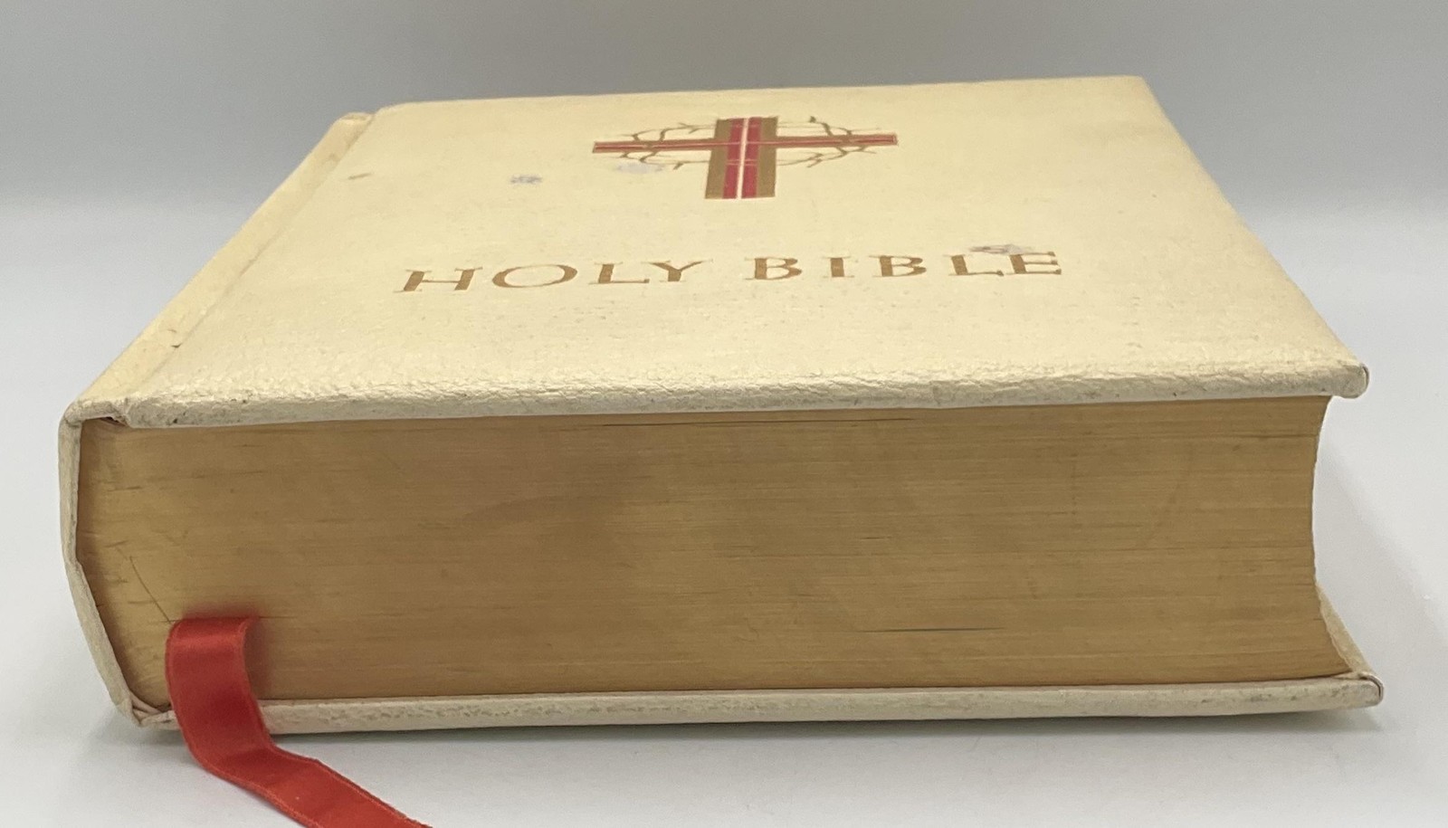 HOLY BIBLE Various Authors White Faux Leather HC Luxury Edition Unabridged