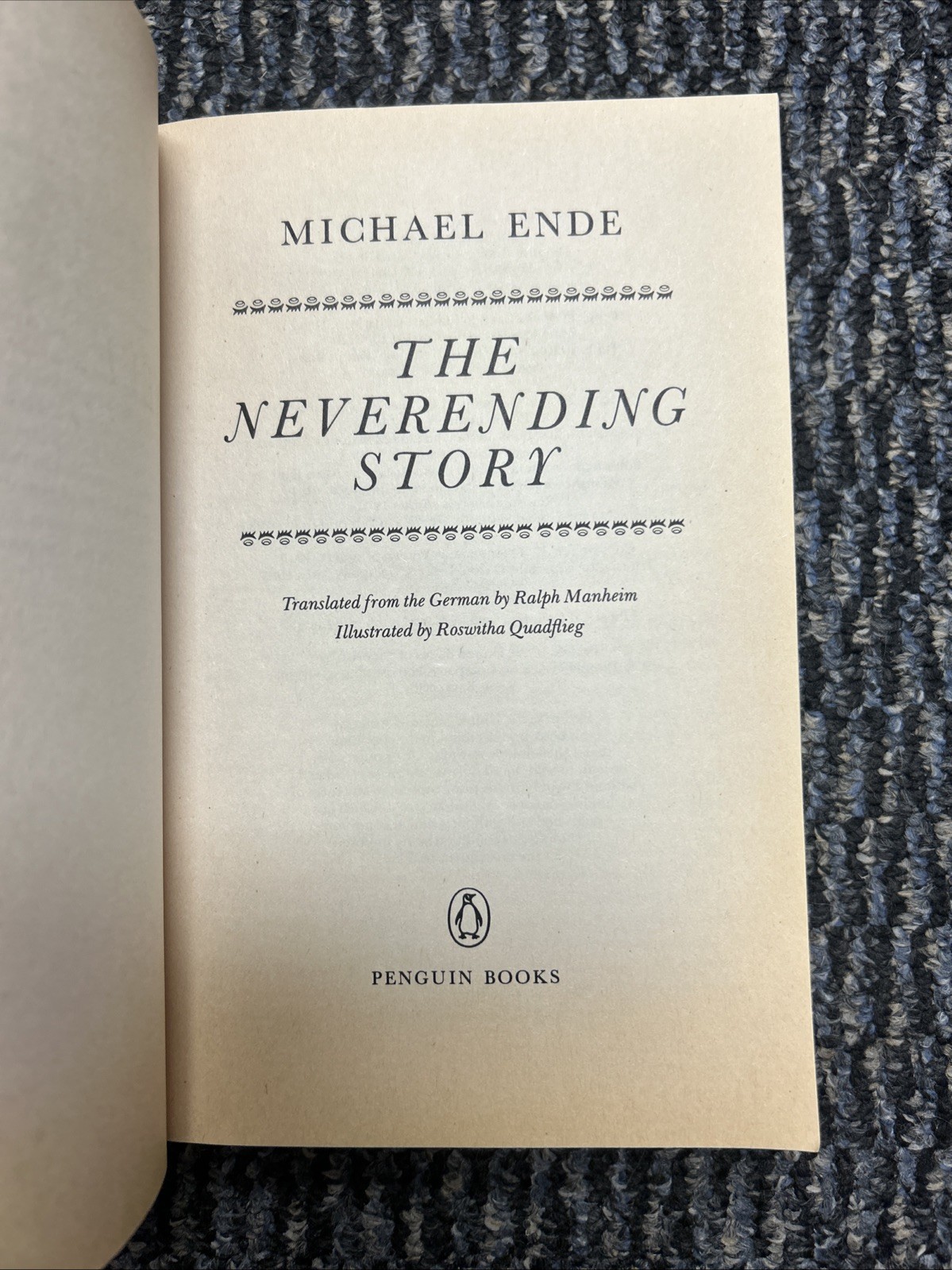The Neverending Story Michael Ende 1984 ILLUSTRATED Fantasy Penguin VTG PBVG