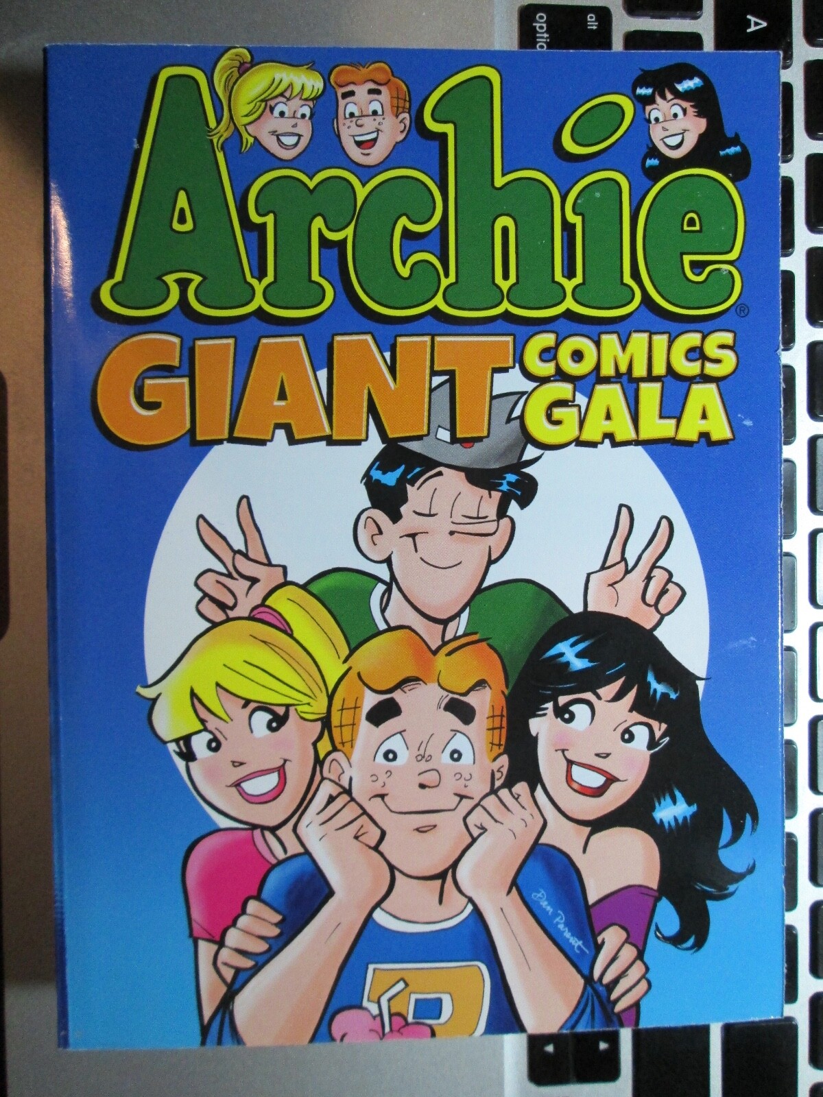 Archie Giant Comics Gala 2019 (Paperback ) NM – Bagged & Boarded – 416 PAGES