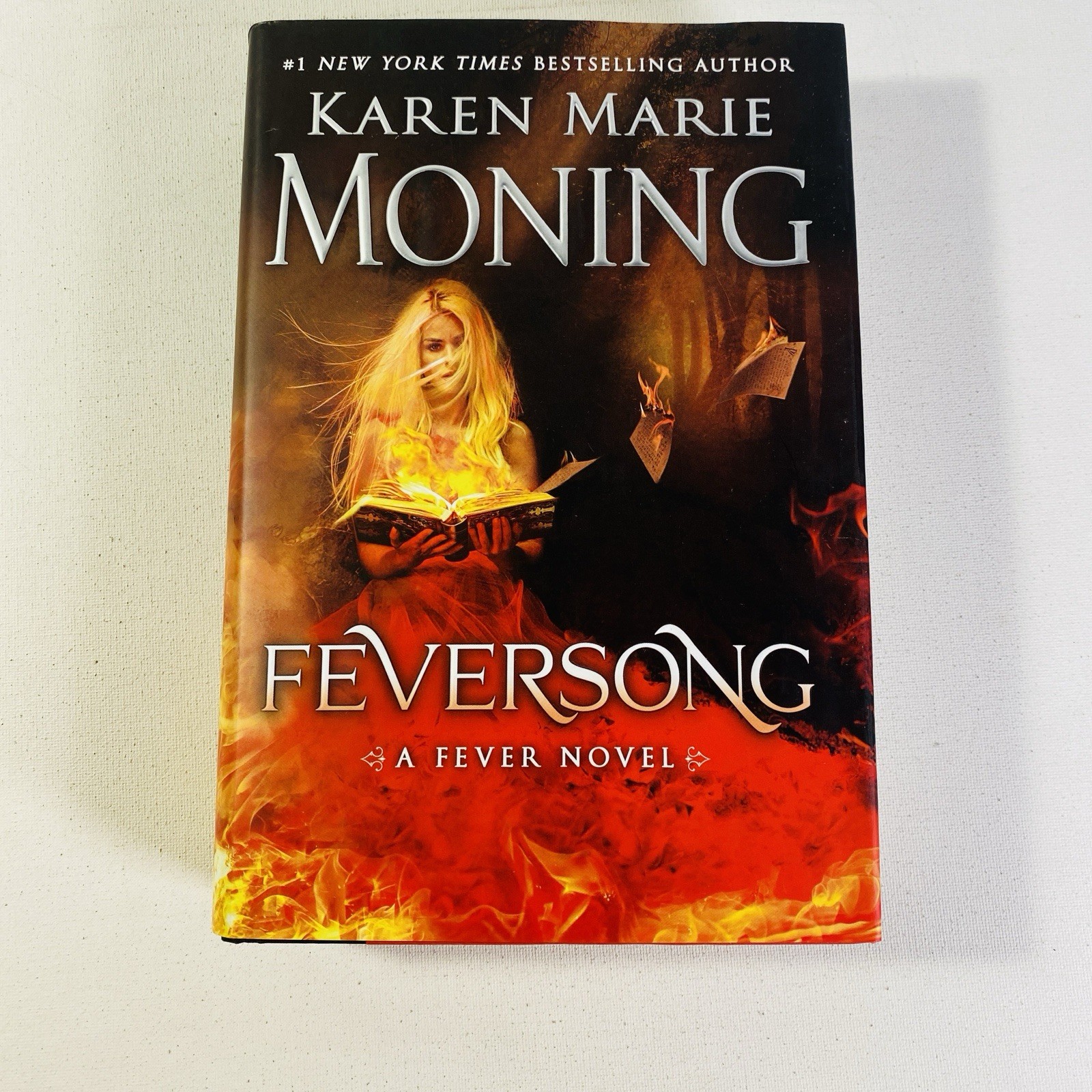 Feversong by Karen Marie Moning LOT OF 5 w/ Feverborn, Burned, High Voltage, &