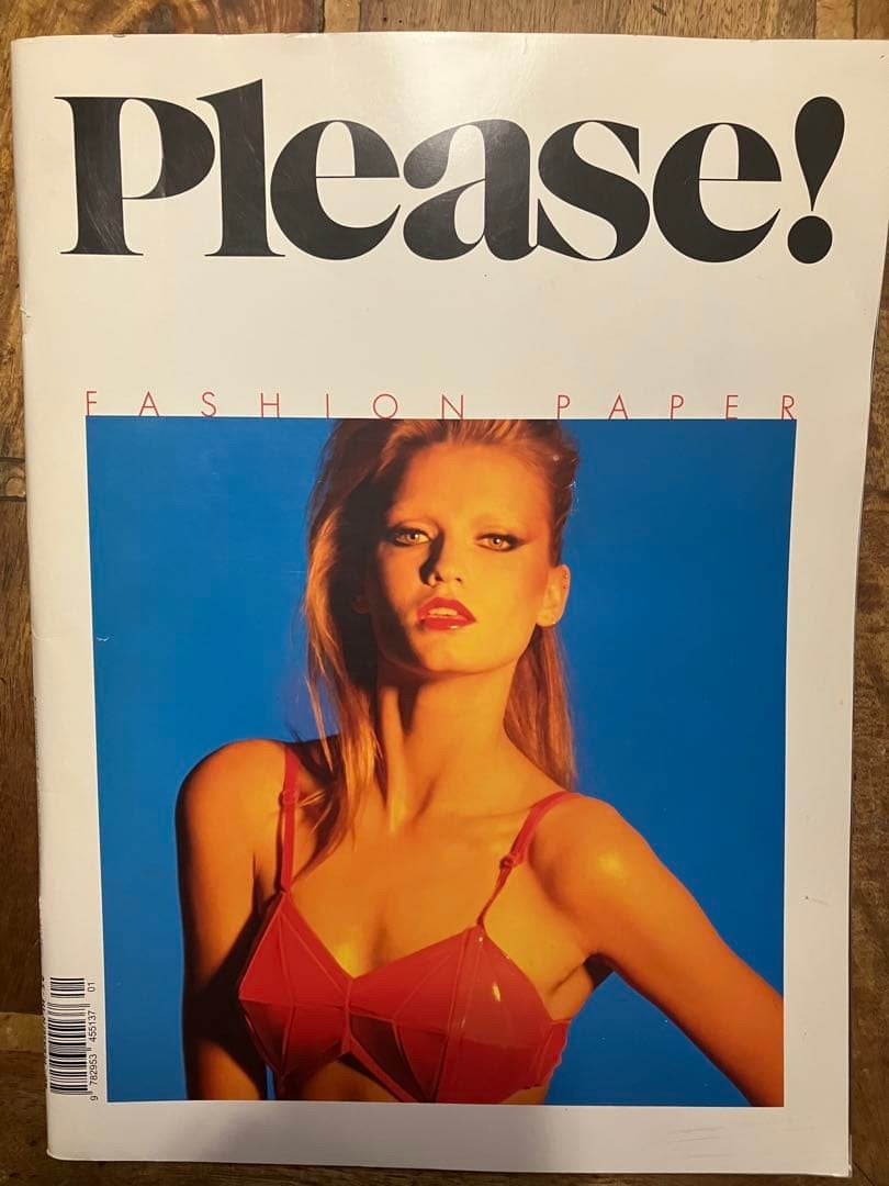 Please! Fashion Magazine 2010 French Edition 84 Pages Large 15.2×11.4in