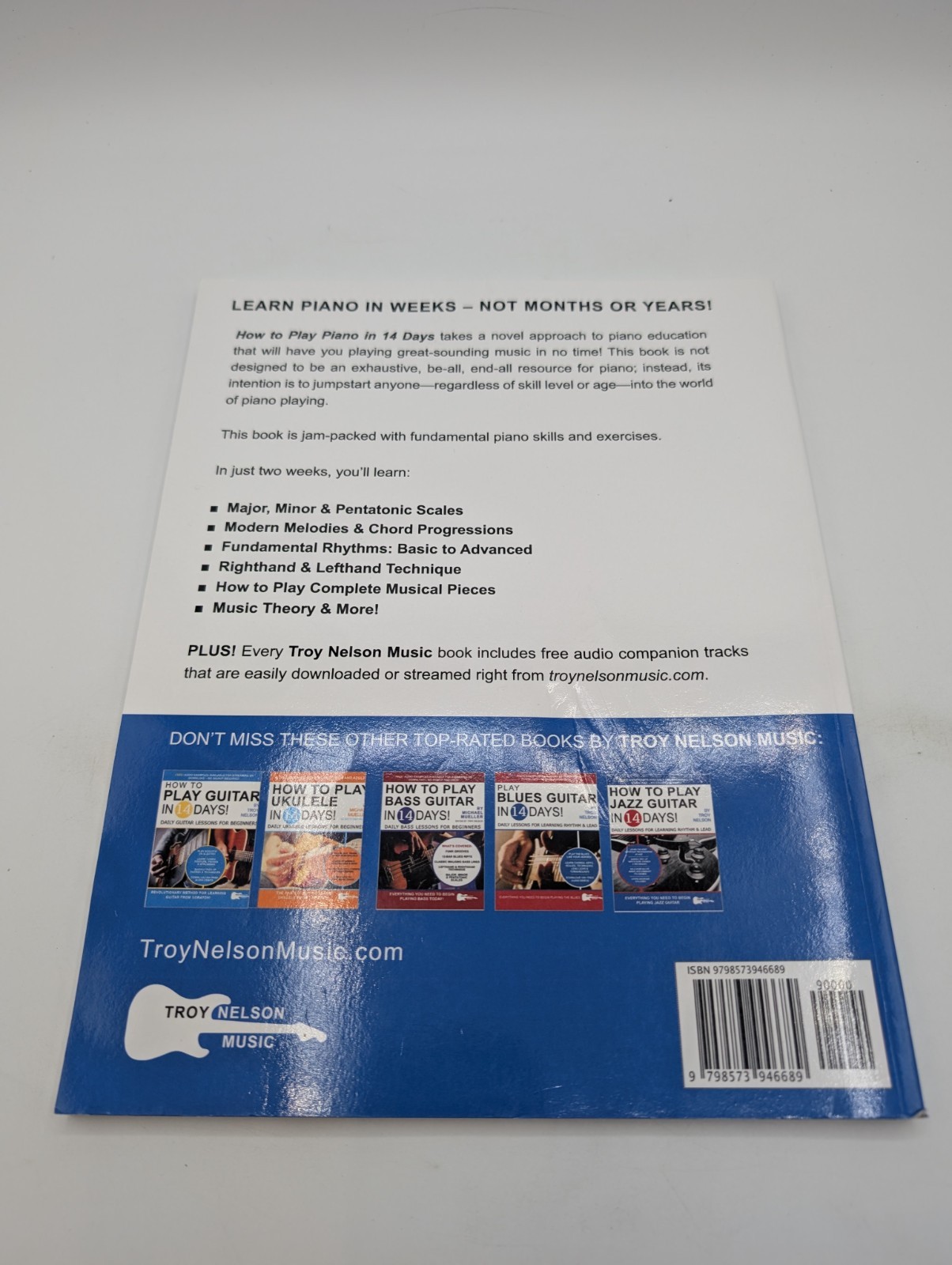 Austin Crosby How to Play Piano in 14 Days (Paperback) Play Music in 14 Days