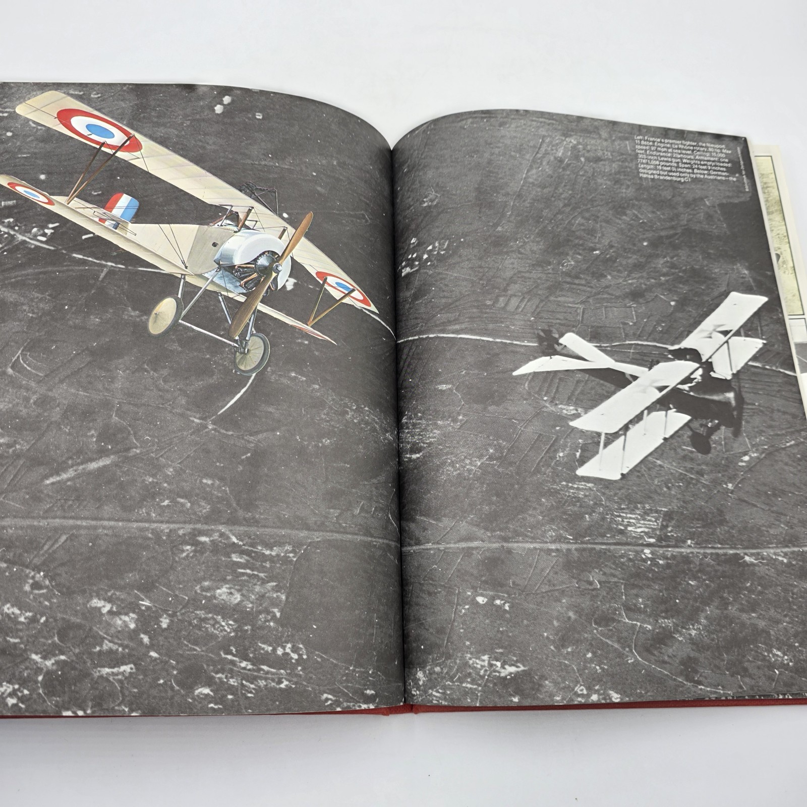 WarPlanes And Air Battles of World War 1 By Ure Smith Illustrated 1973 160 Pages