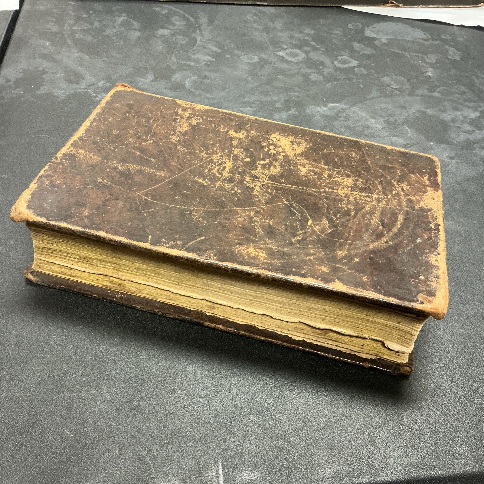 Amos Blanchard “Book of Martyrs” HC leather bound 1831 512 pages