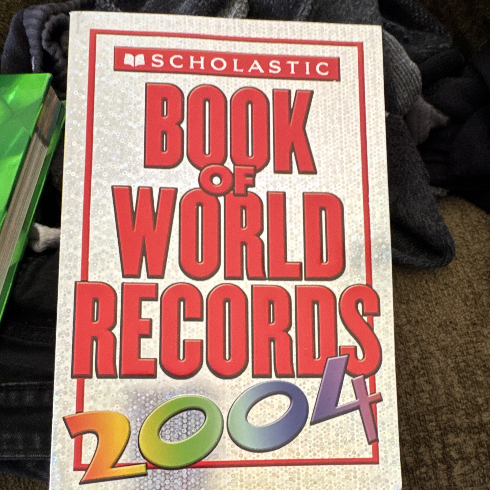 Scholastic Book of World Records 2004 PB Jenifer Corr Morse Illustrated